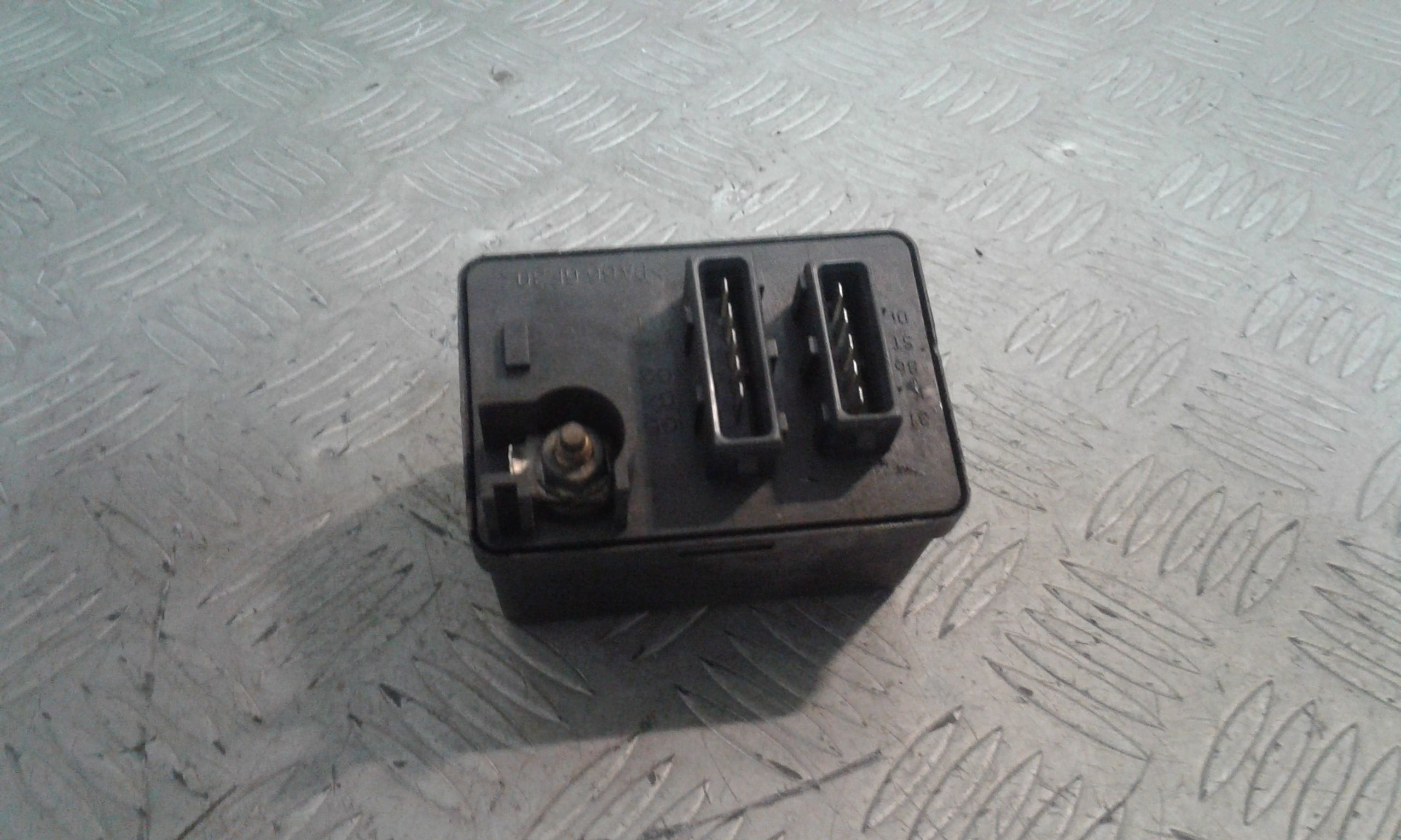 Relè Preriscaldamento Candelette Usato