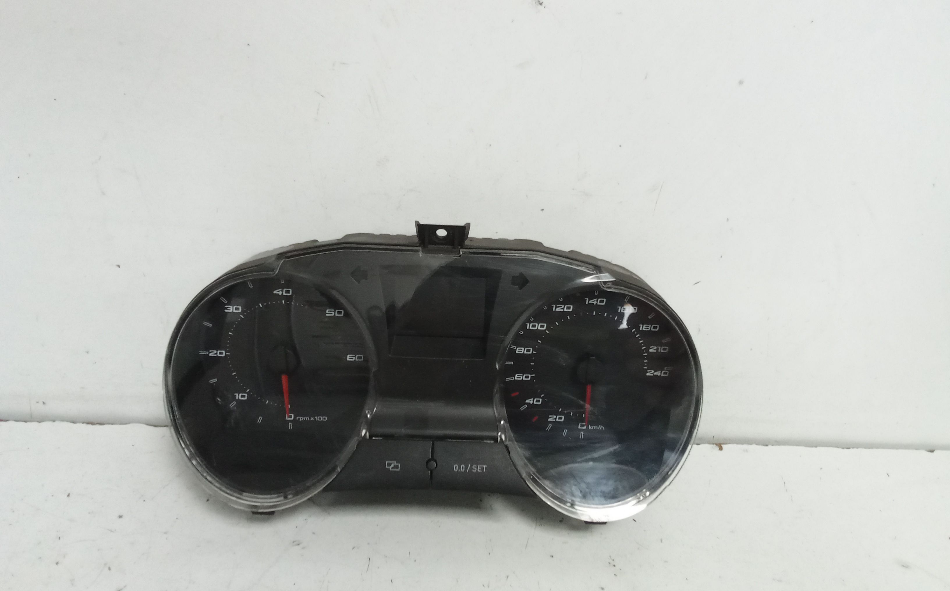 Quadro Portastrumenti Usato