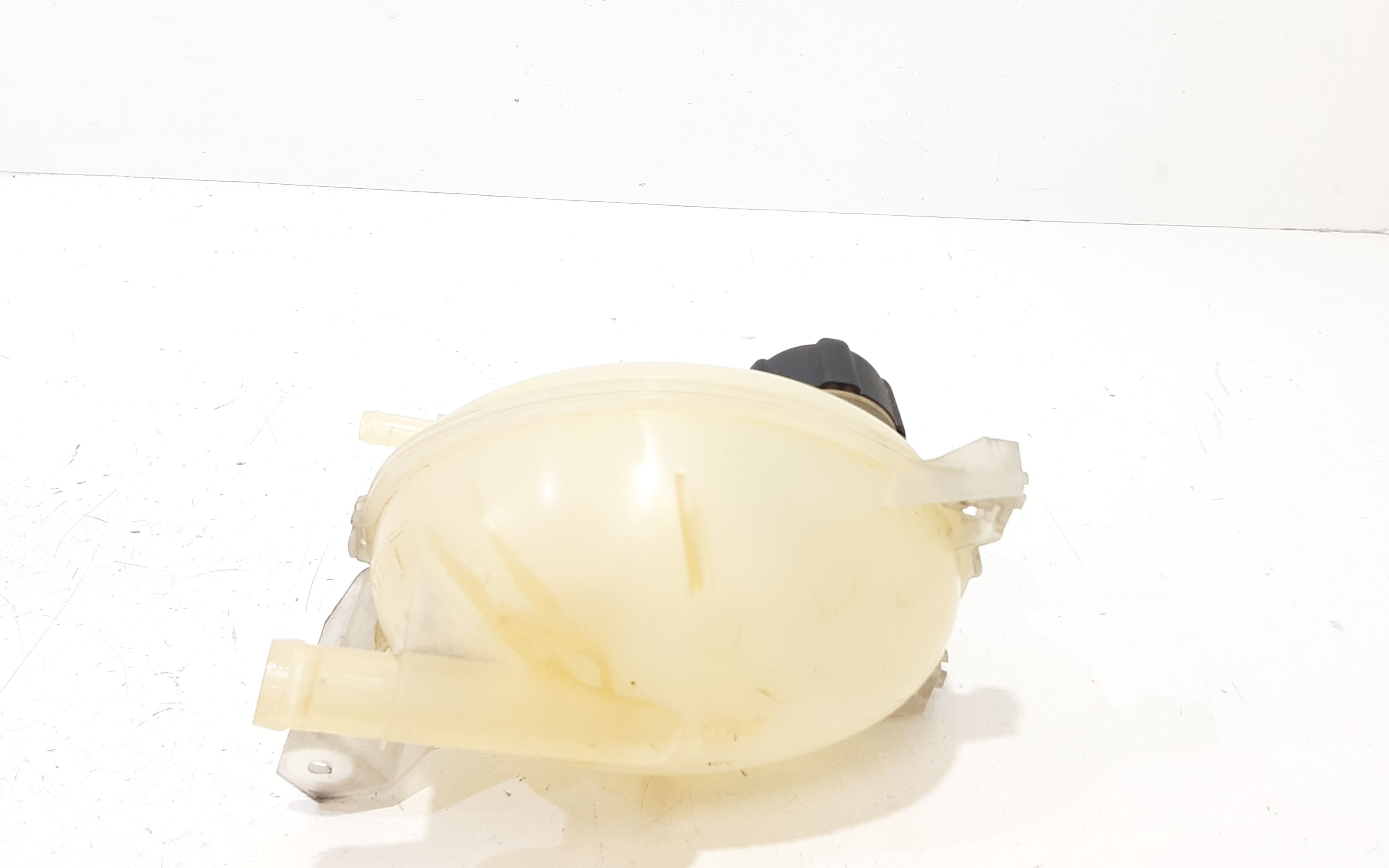 Vaschetta Compensazione Radiatore 217108864R Usato