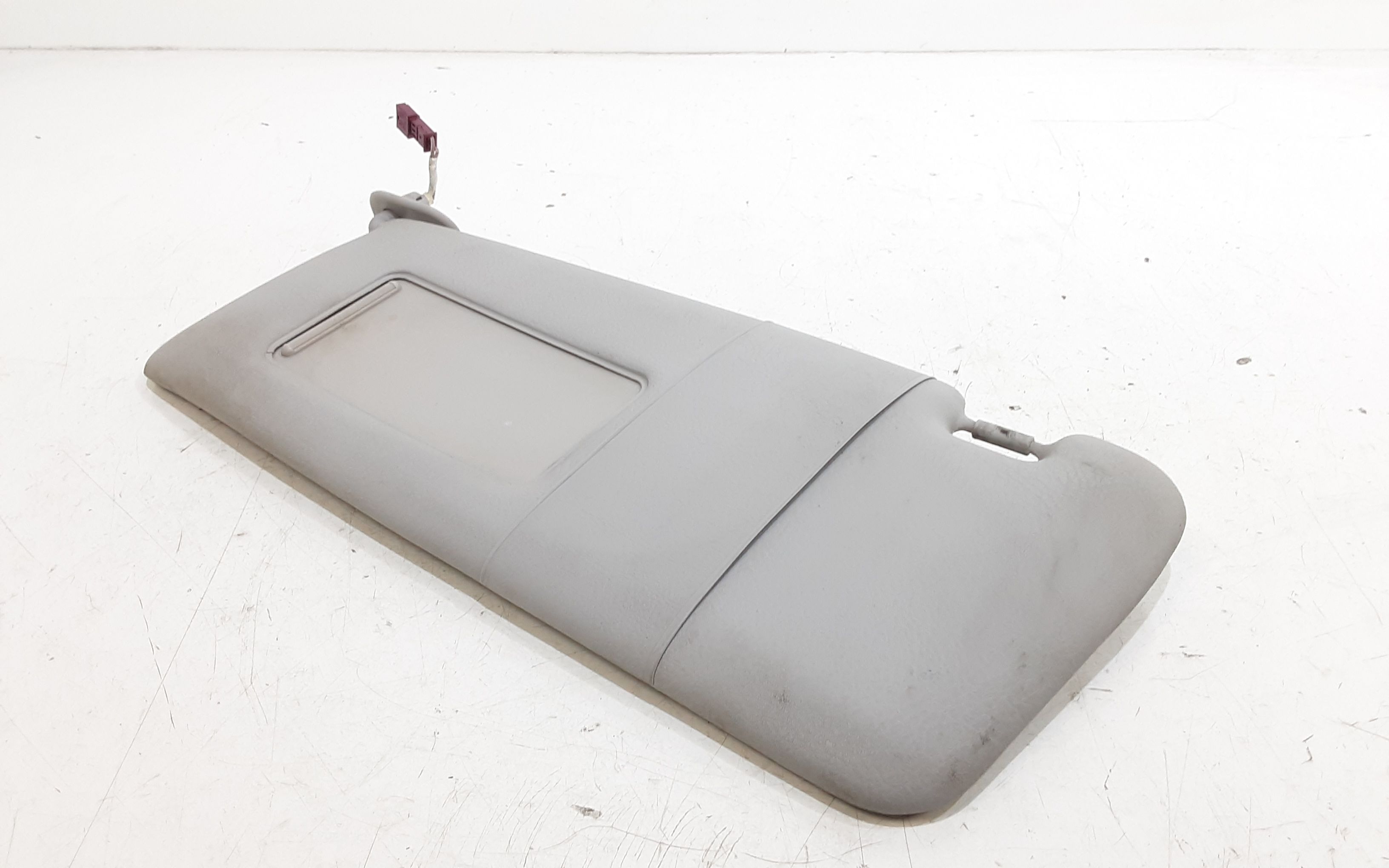 Aletta Parasole Parabrezza Sinistro 51162699047 Usato