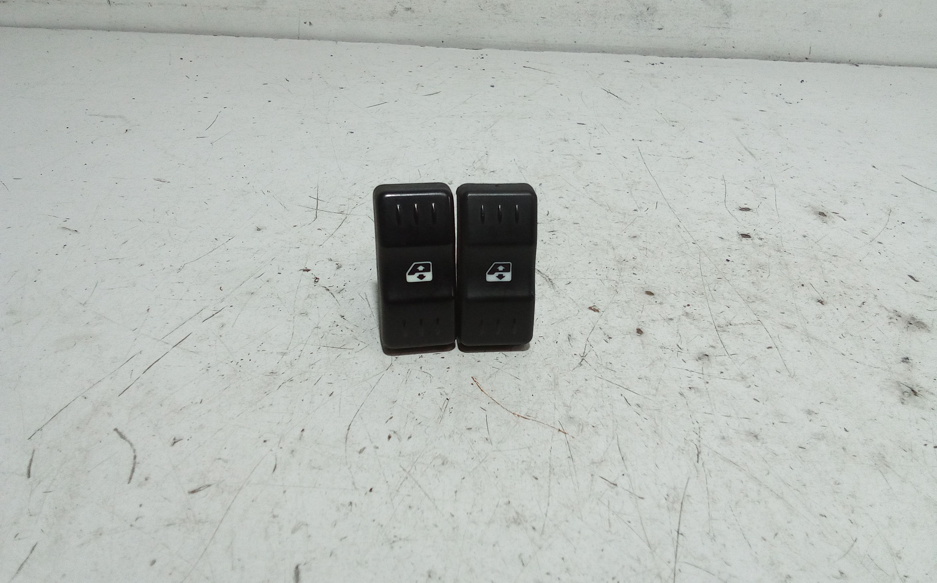 Blocco Comandi Alzacristalli Usato