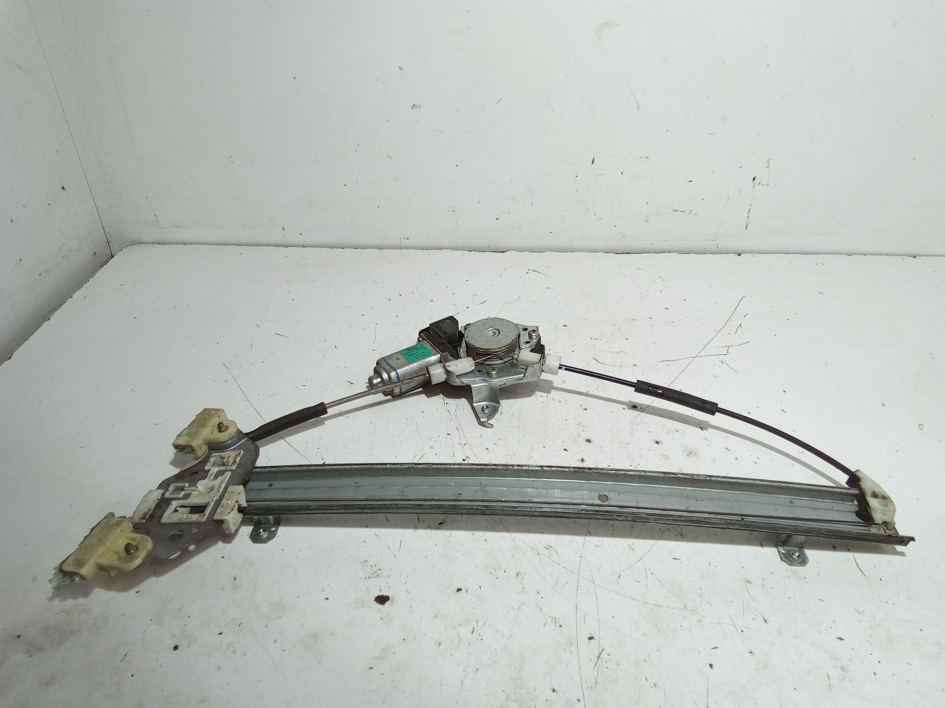 Alzacristallo Porta Ant. Destro Usato