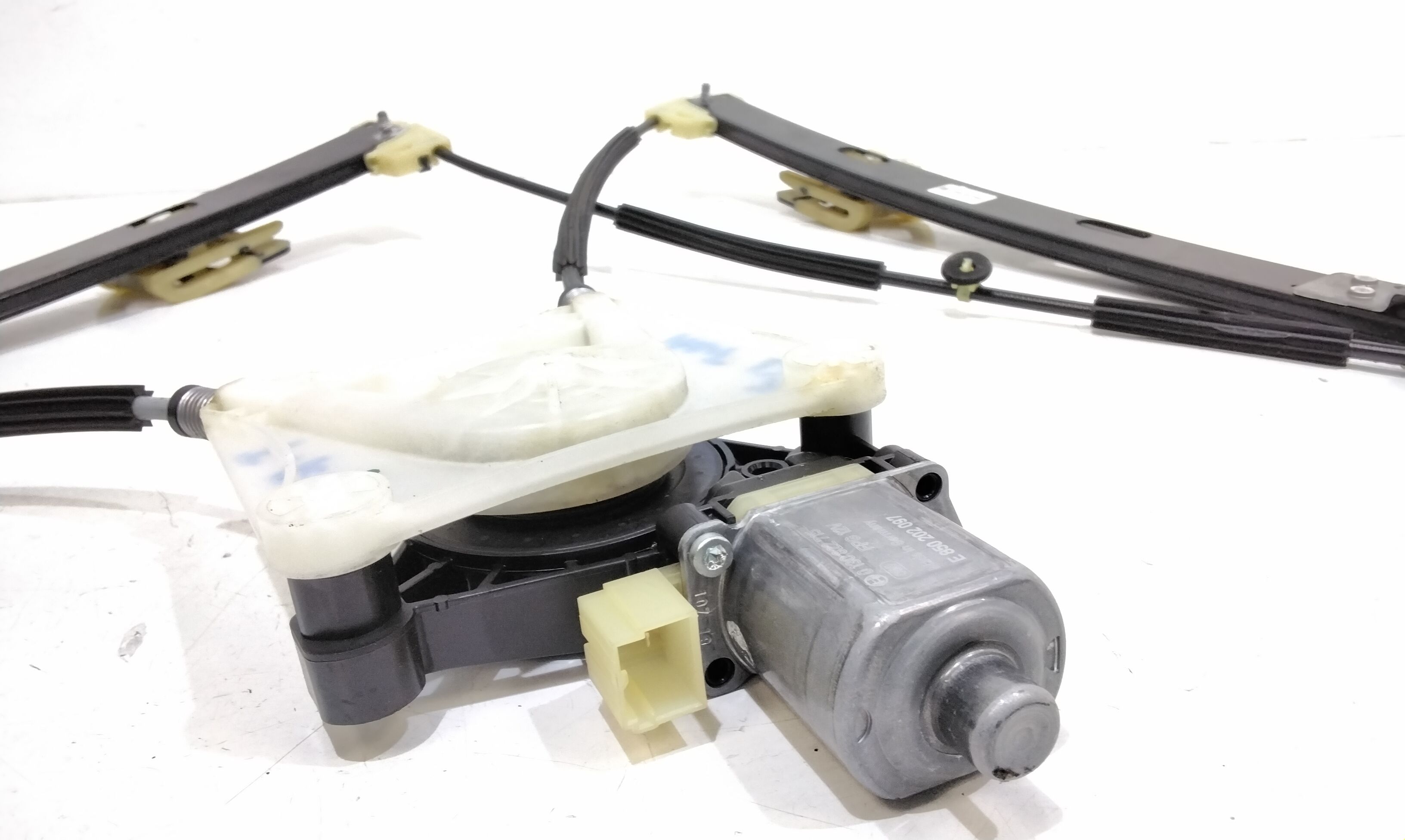 Alzacristallo Porta Ant. Destro Usato