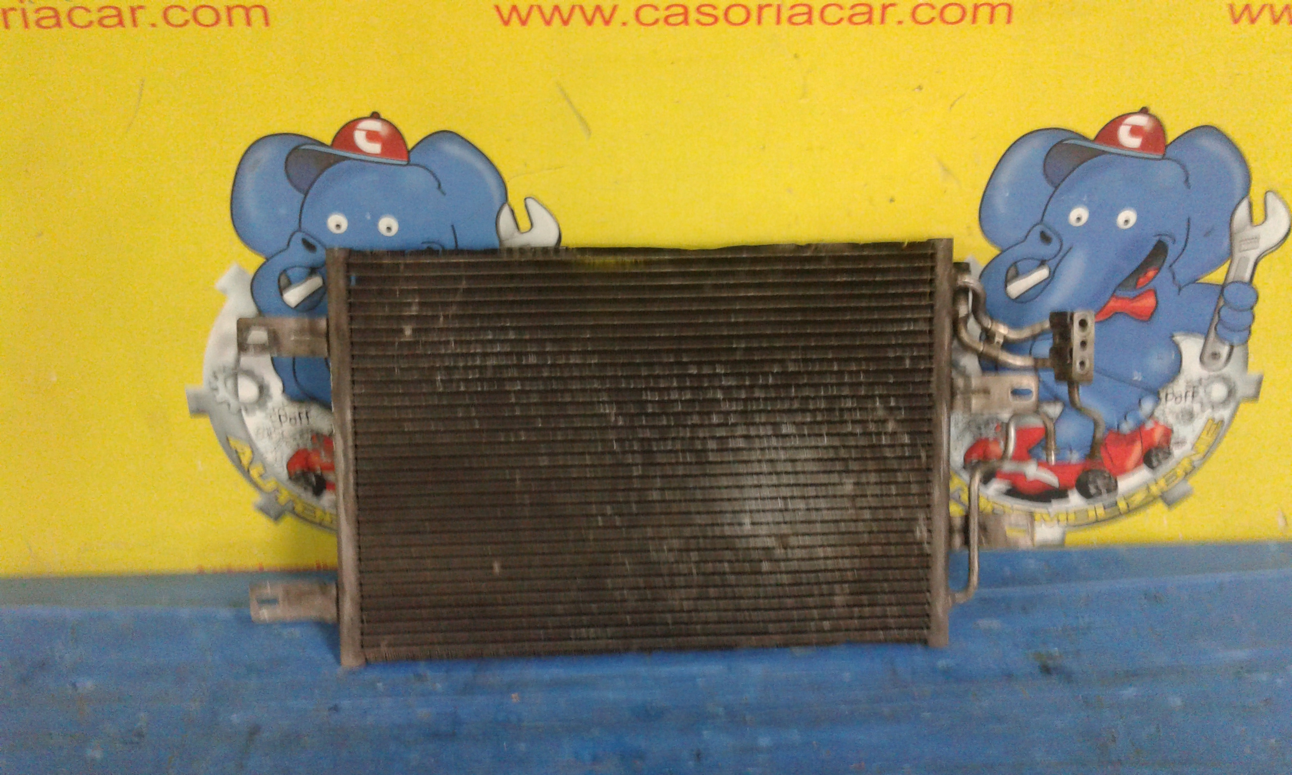 Radiatore Riscaldamento 93175260 Usato