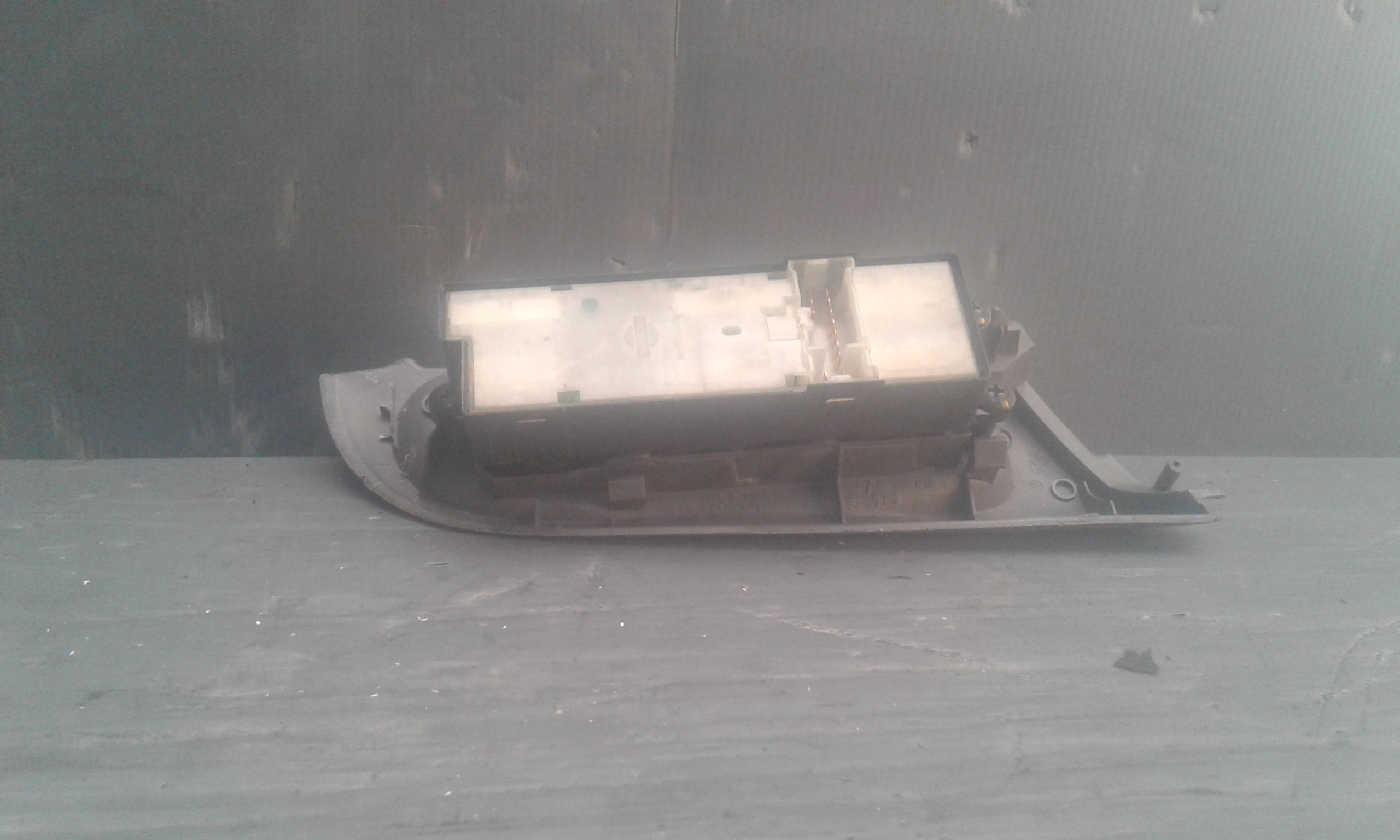 Interruttore Alzacristalli Porta Ant. Sinistro Usato