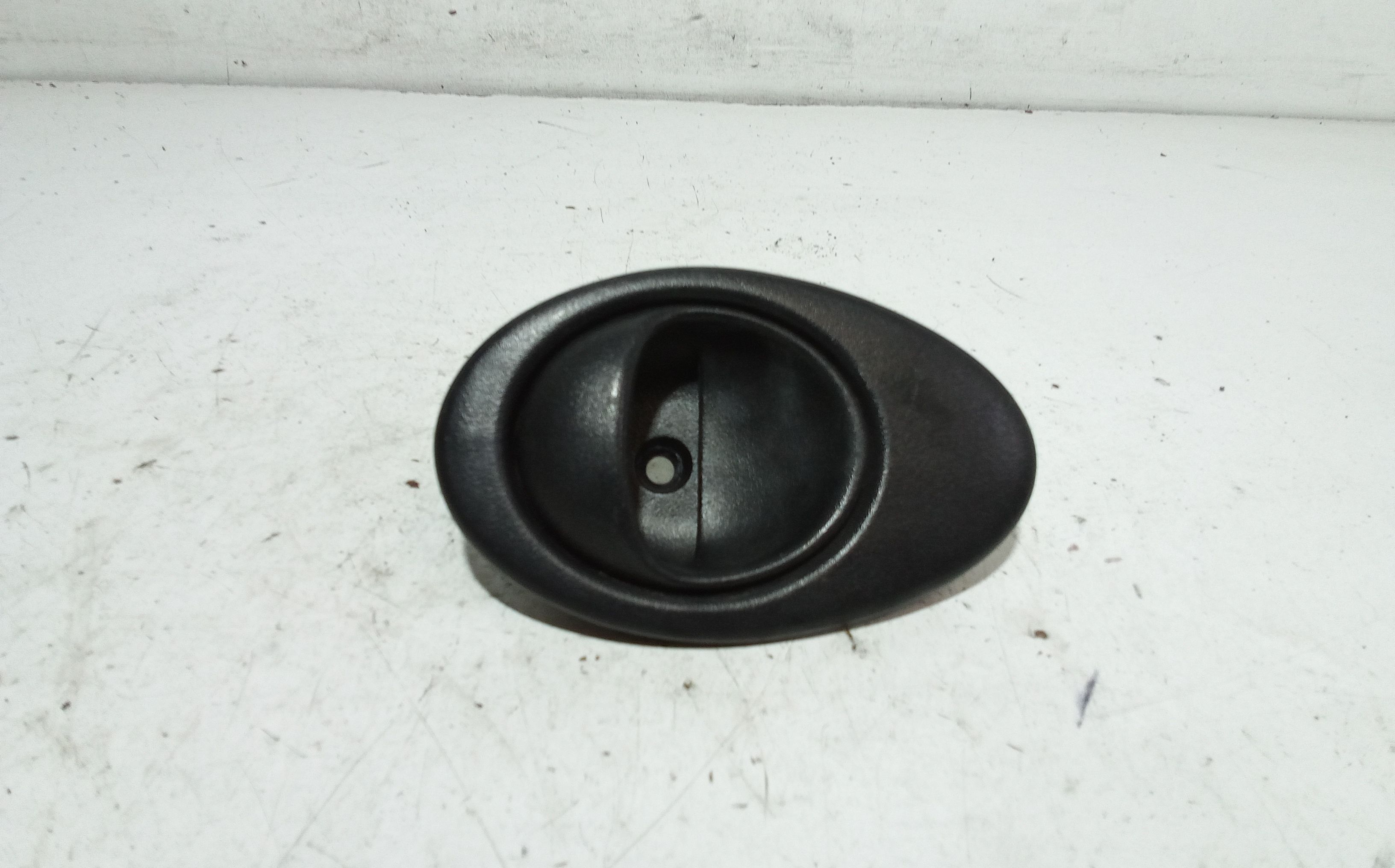 Maniglia Int. Apertura Porta Ant. Destro Usato