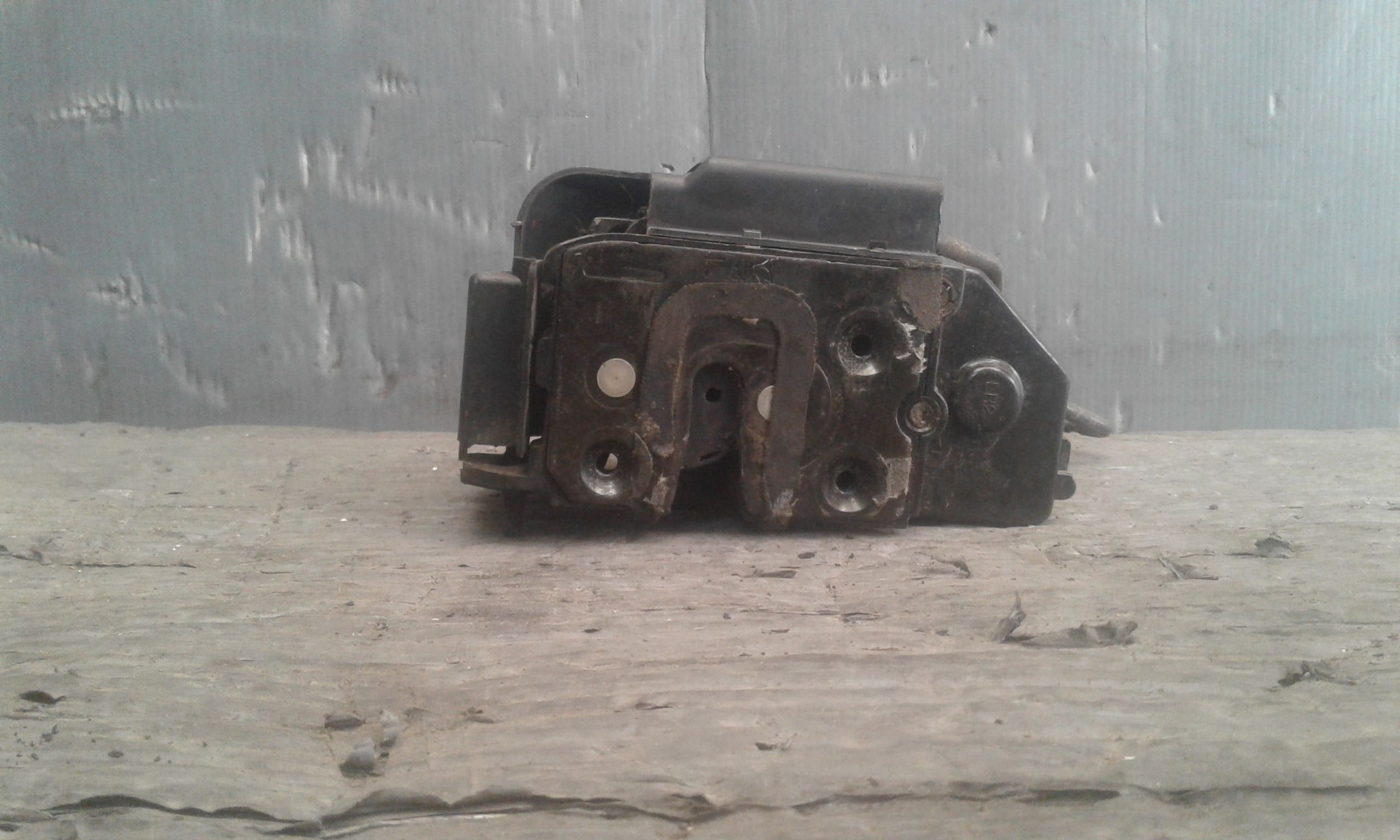 Serratura Porta Post. Sinistro 957351C000 Usato