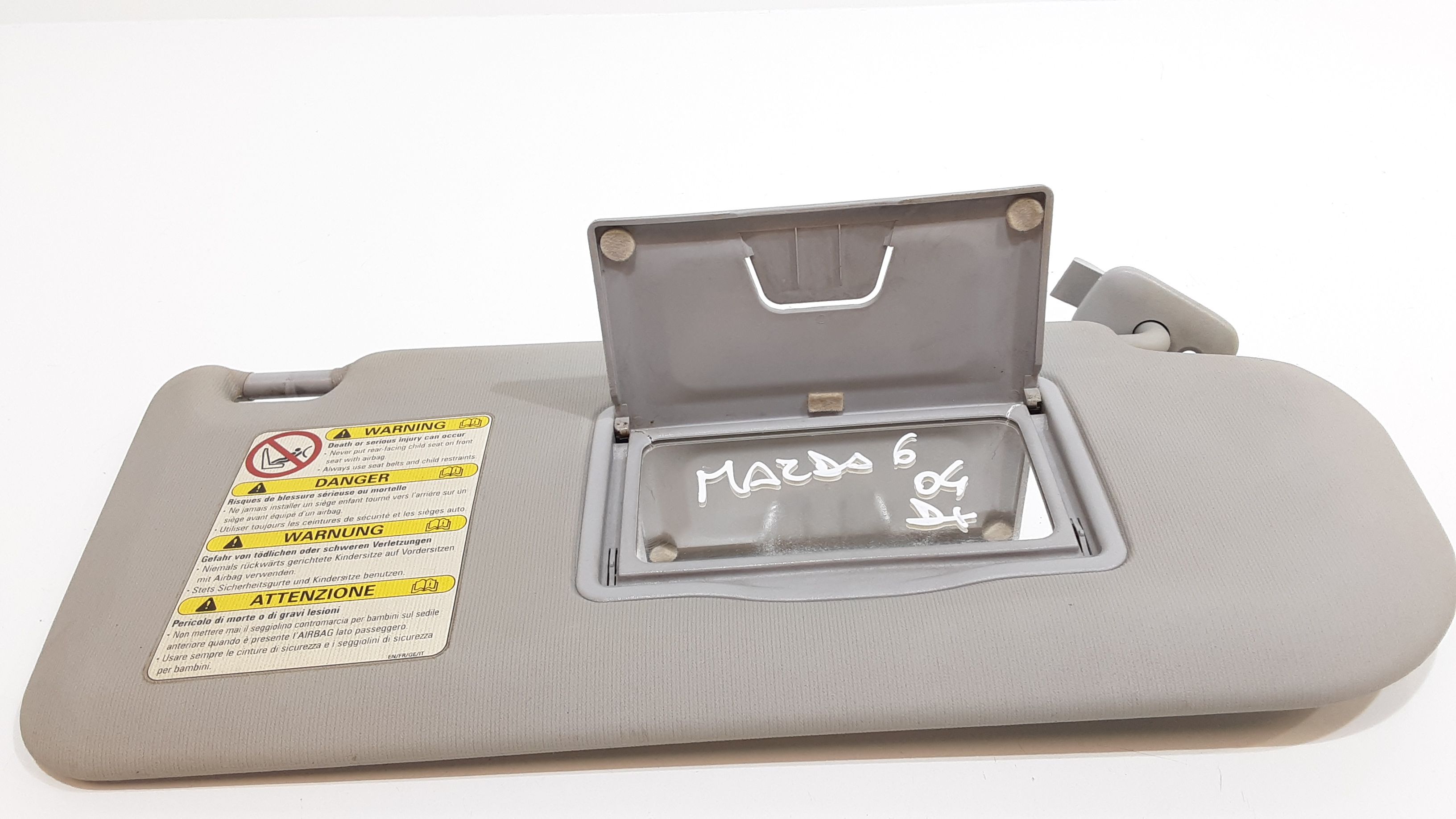 Aletta Parasole Parabrezza Destro GJ6A69270C34 Usato