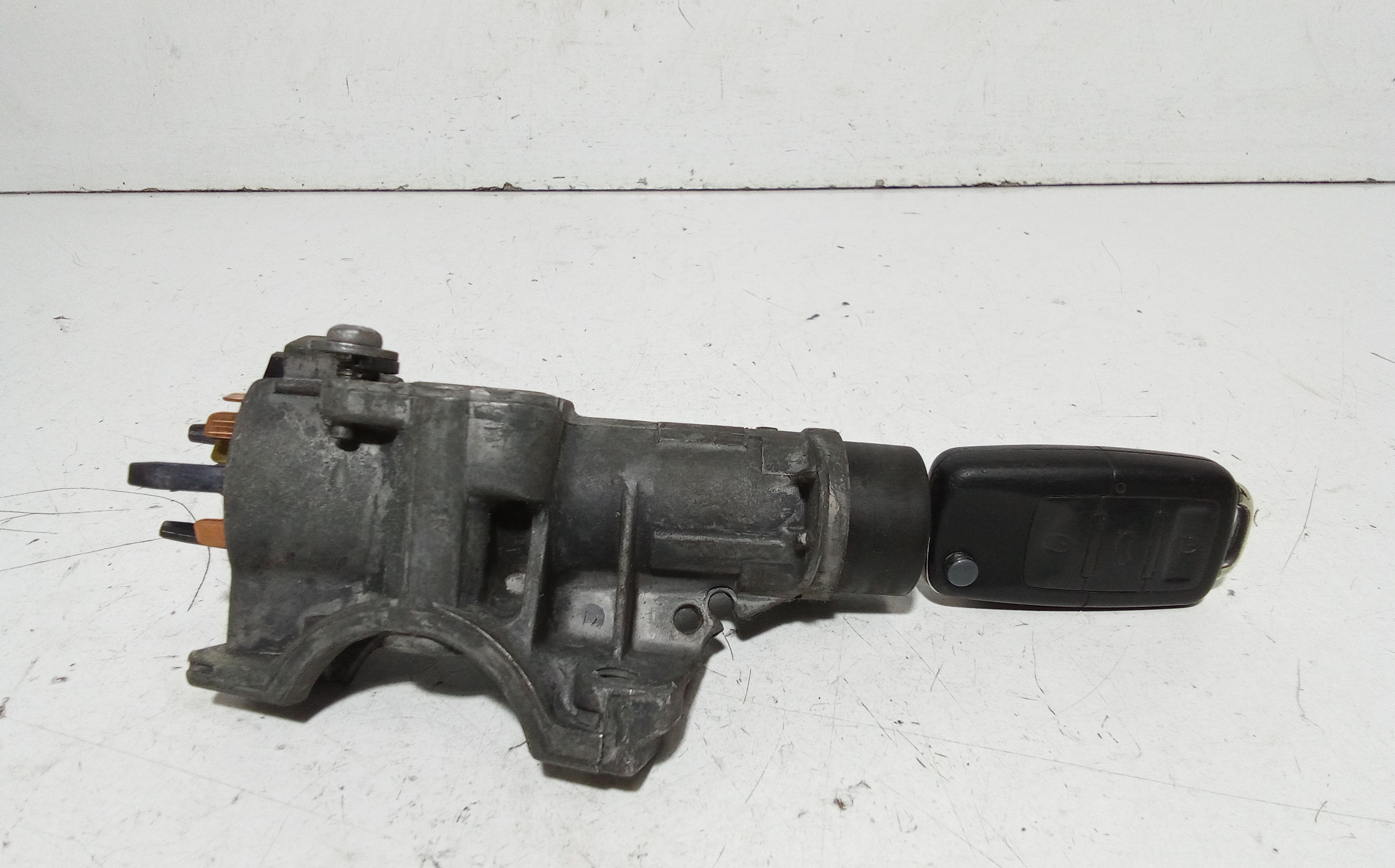 Commutatore Avviamento Con Cilindretti Serrature Usato