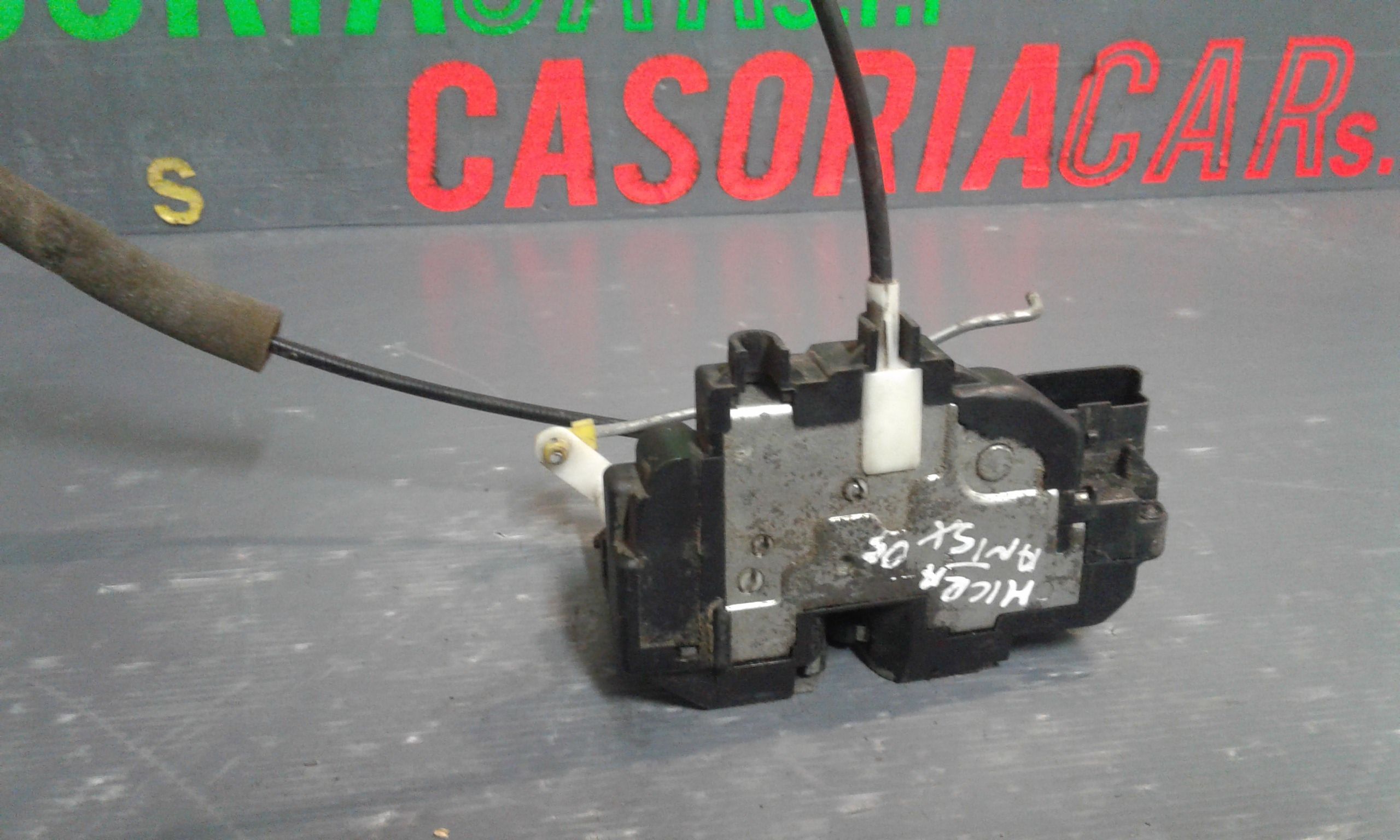 Serratura Porta Ant. Sinistro 80501BG00A Usato