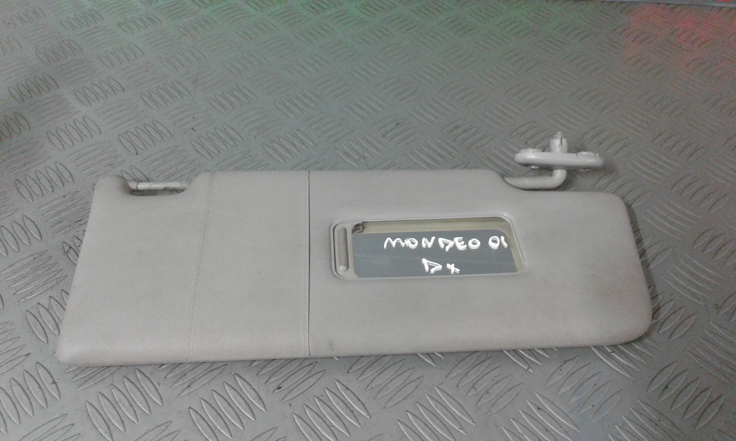 Aletta Parasole Parabrezza Destro 1146201 Usato