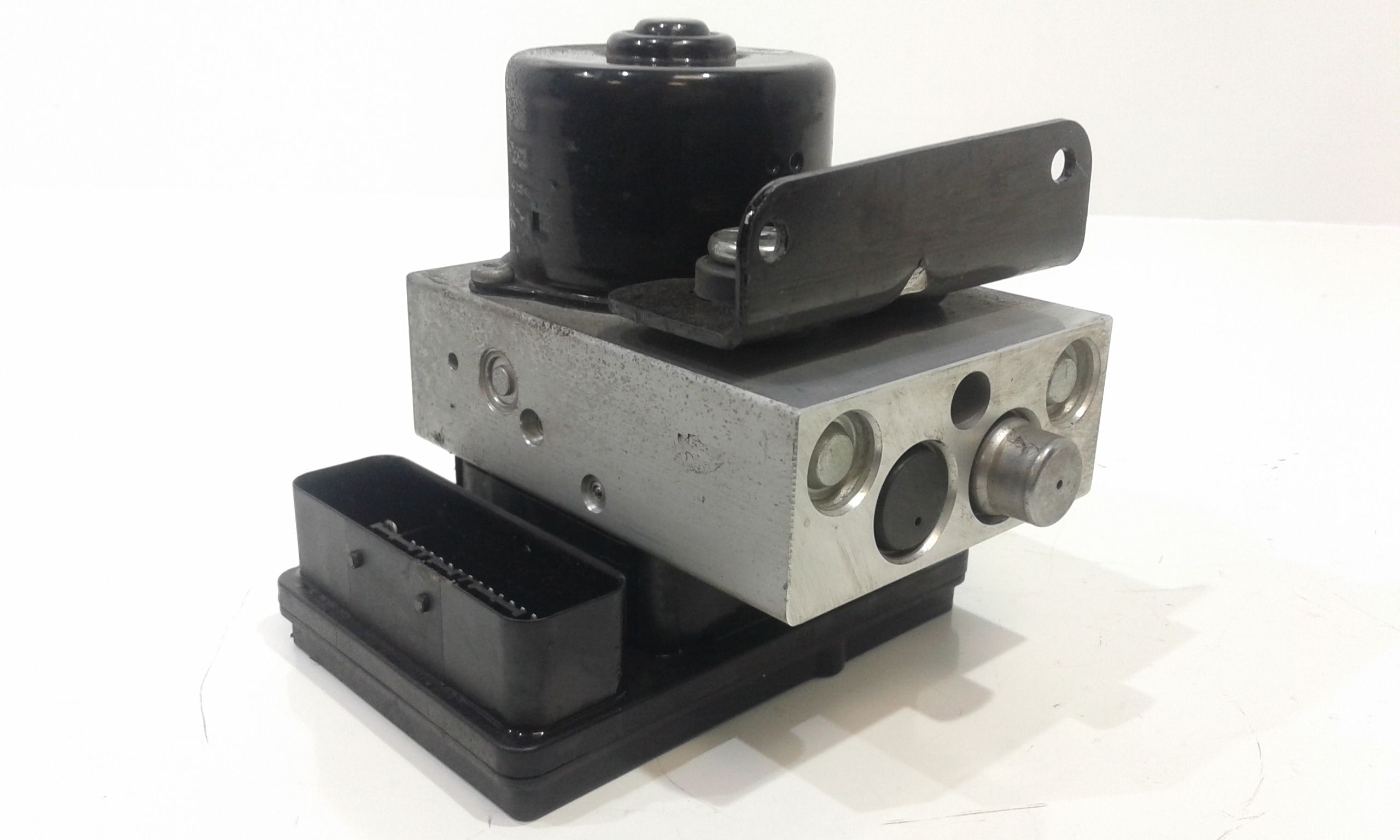 Pompa Abs 4891009010 Usato