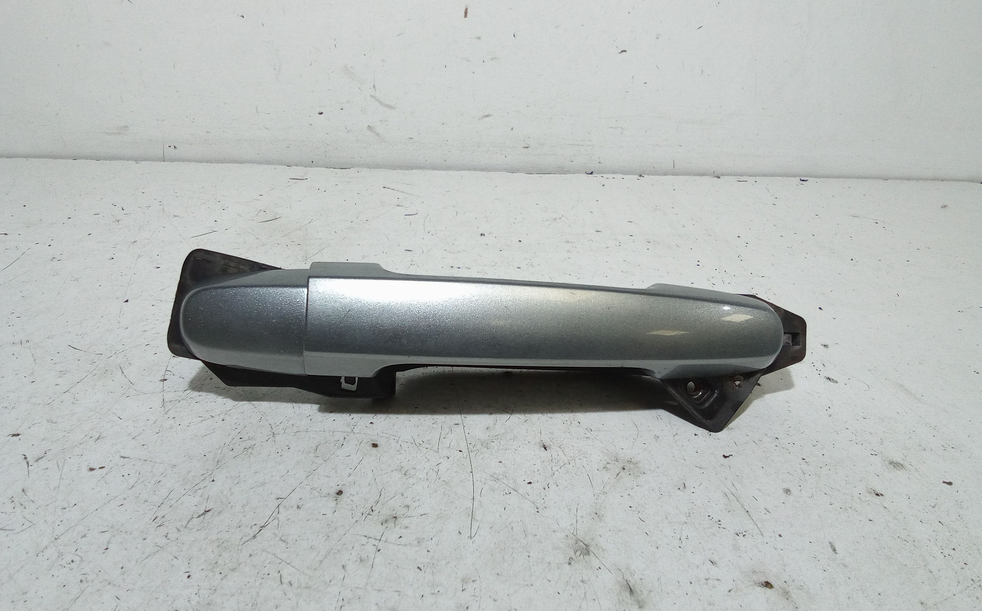 Maniglia Porta Post. Sinistro 6921112220A0 Usato