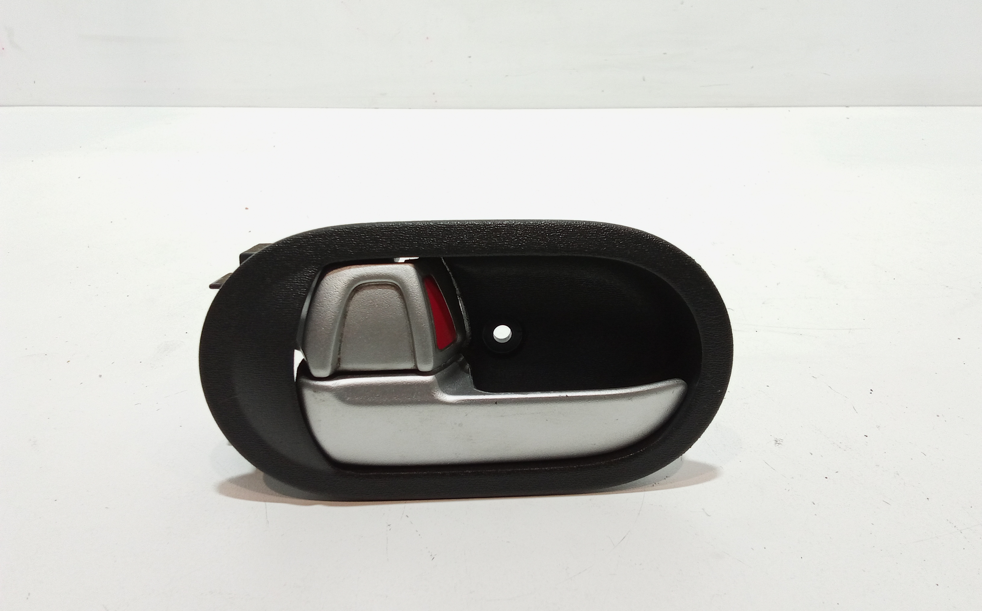 Maniglia Int. Apertura Porta Post. Sinistro 5716A303XA Usato