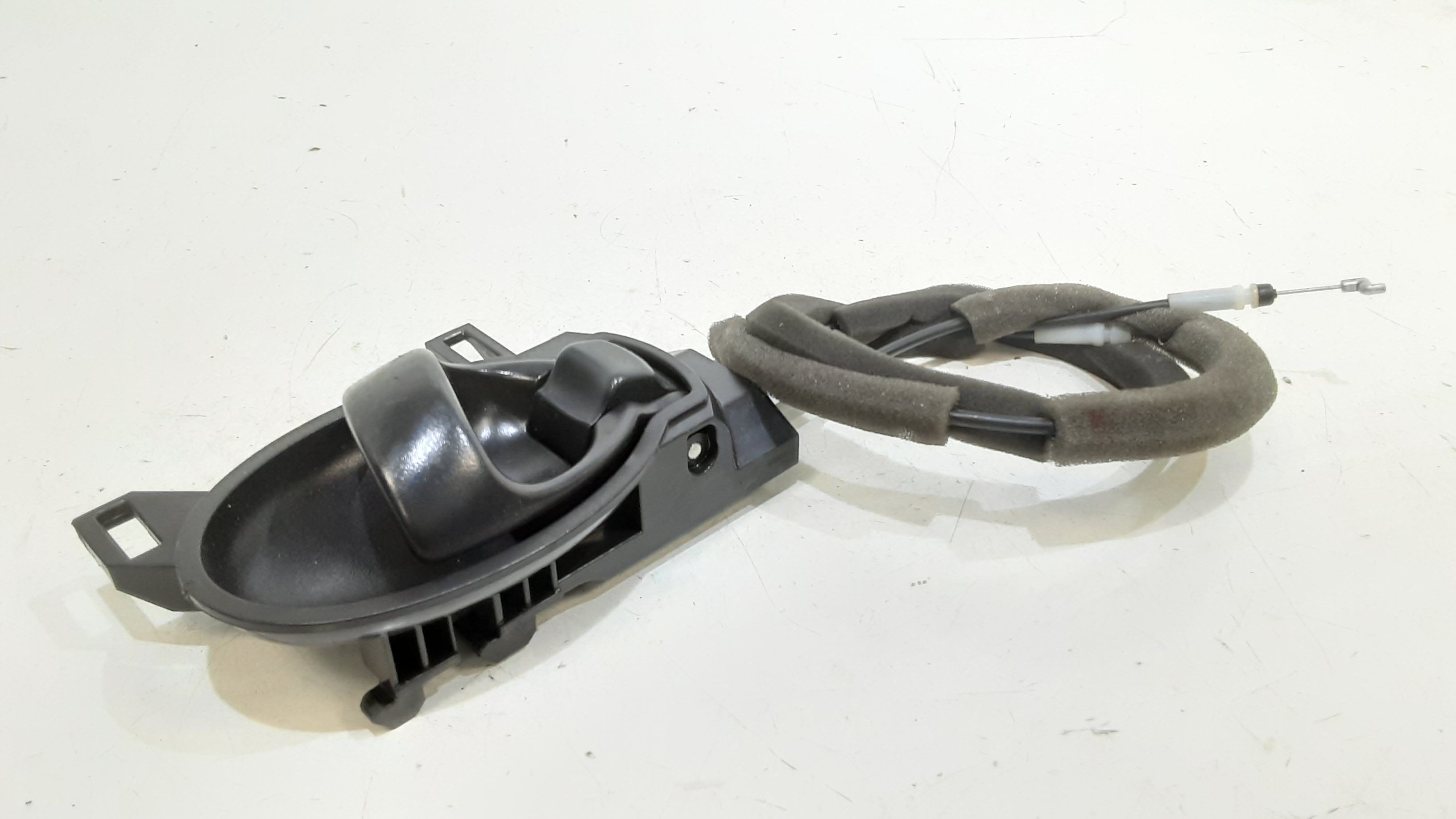 Maniglia Int. Apertura Porta Ant. Sinistro 806711HB0A Usato