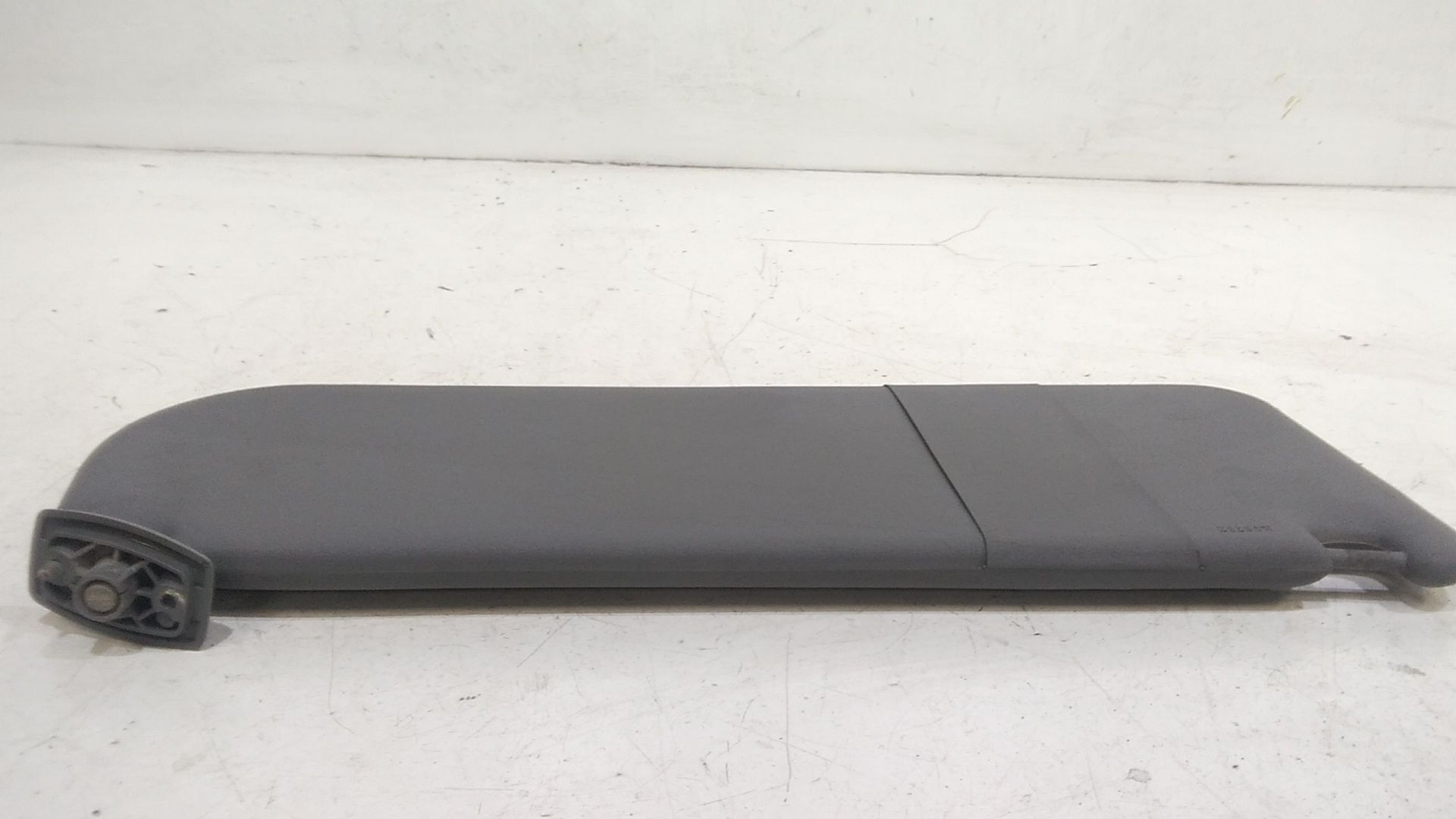 Aletta Parasole Parabrezza Destro 9467004877 Usato