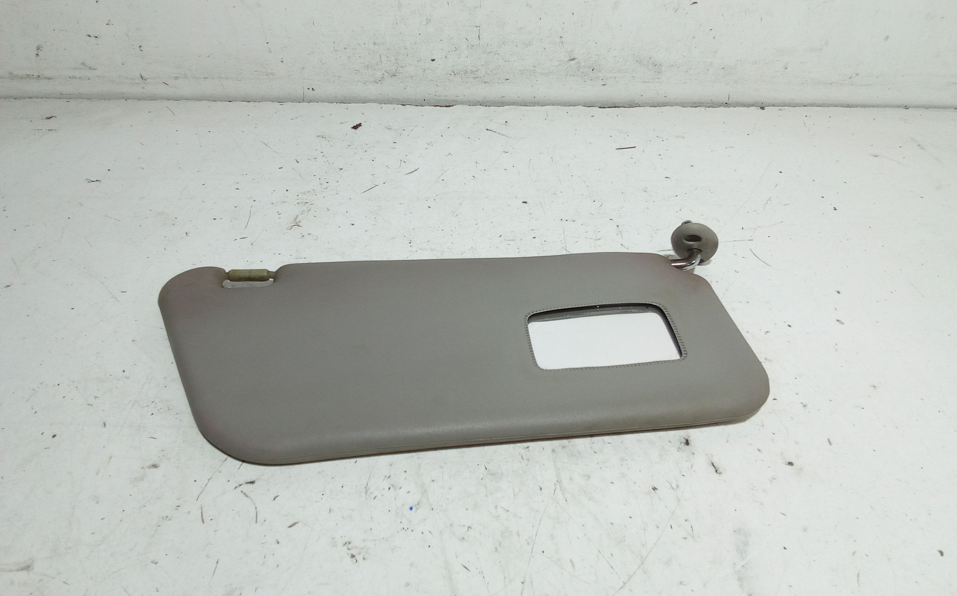 Aletta Parasole Parabrezza Destro 96279929 Usato