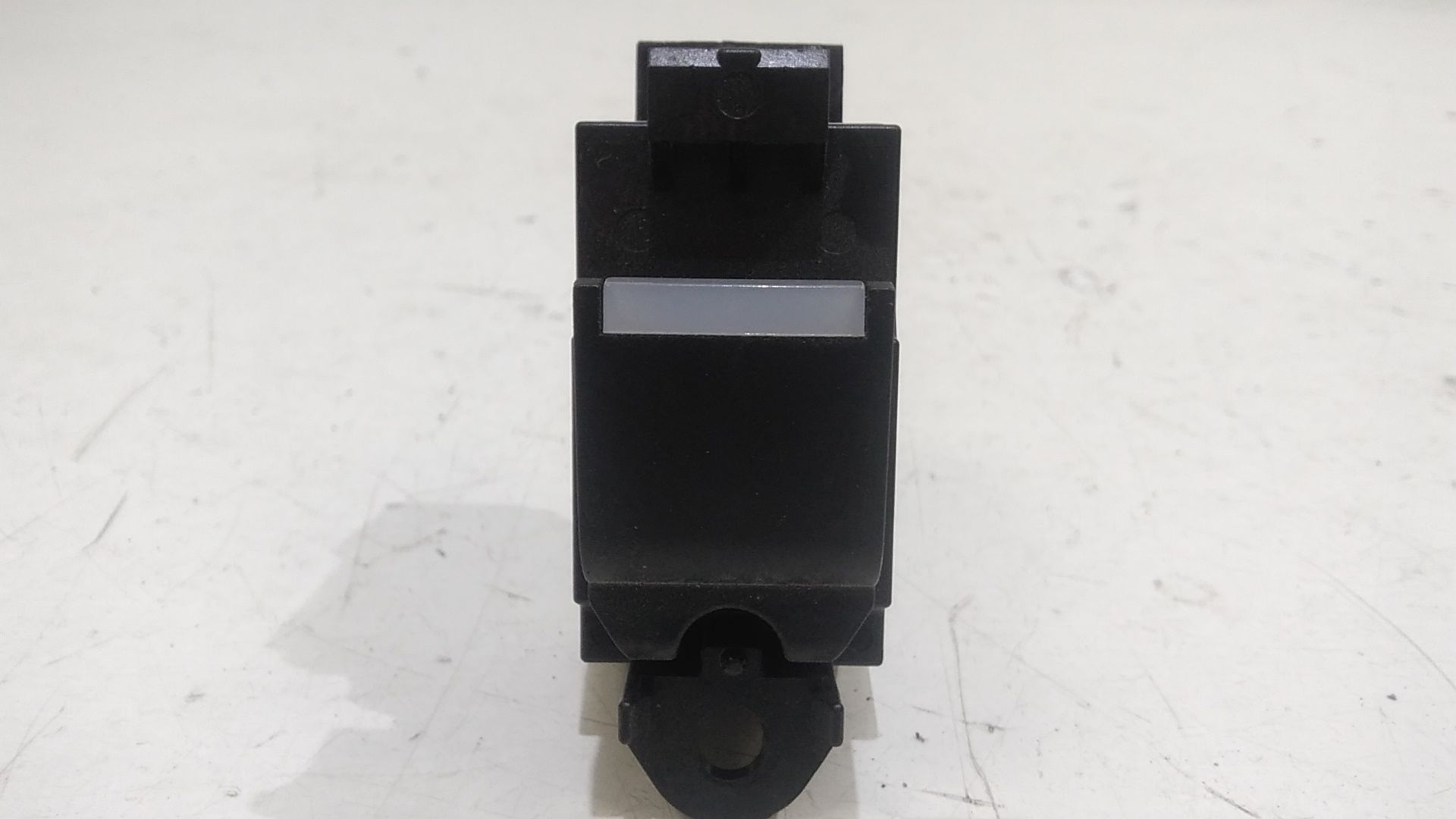 Interruttore Alzacristalli Porta Post. Sinistro T2H3235 Usato