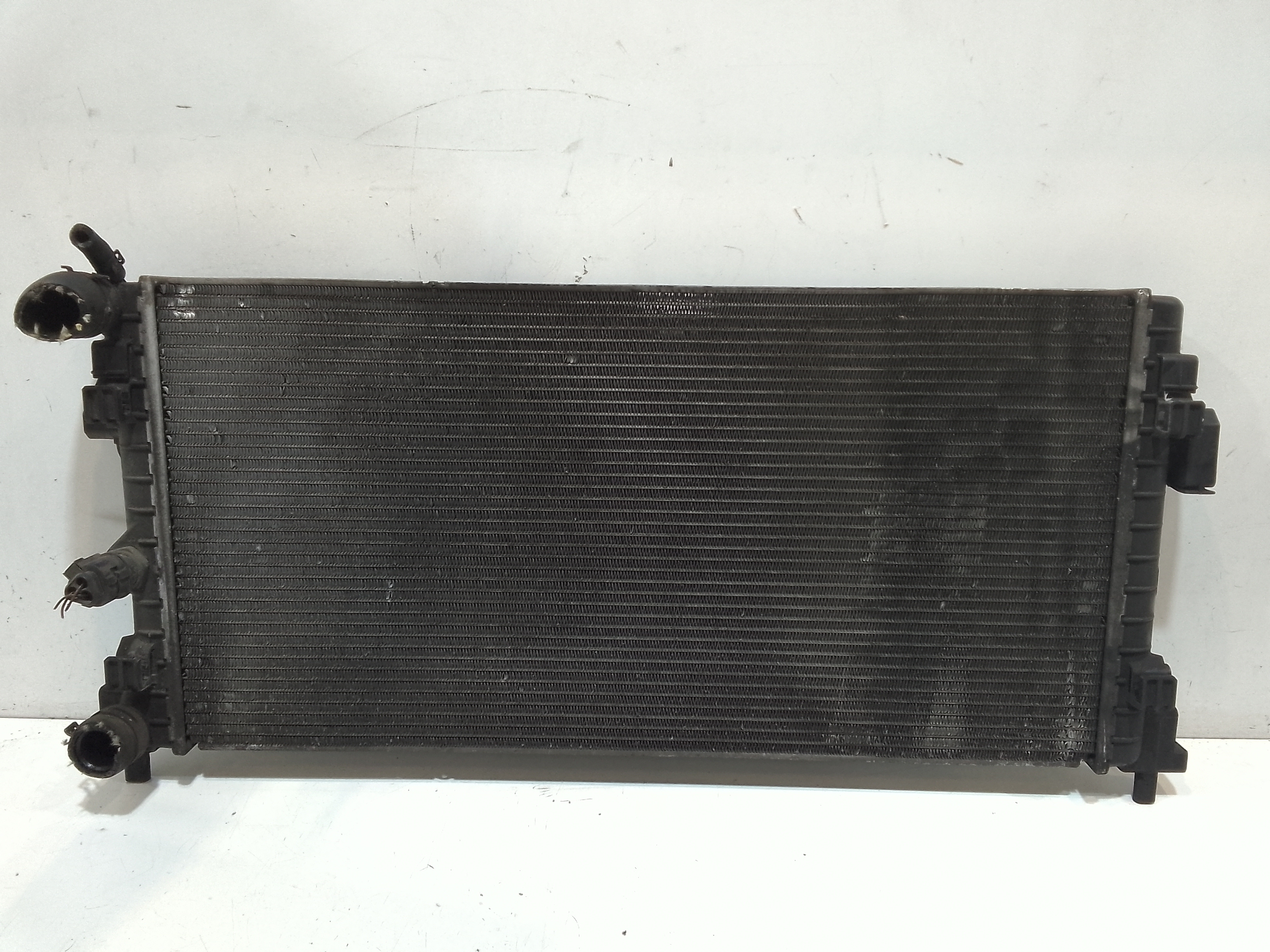 Radiatore 6Q0121201HA Usato