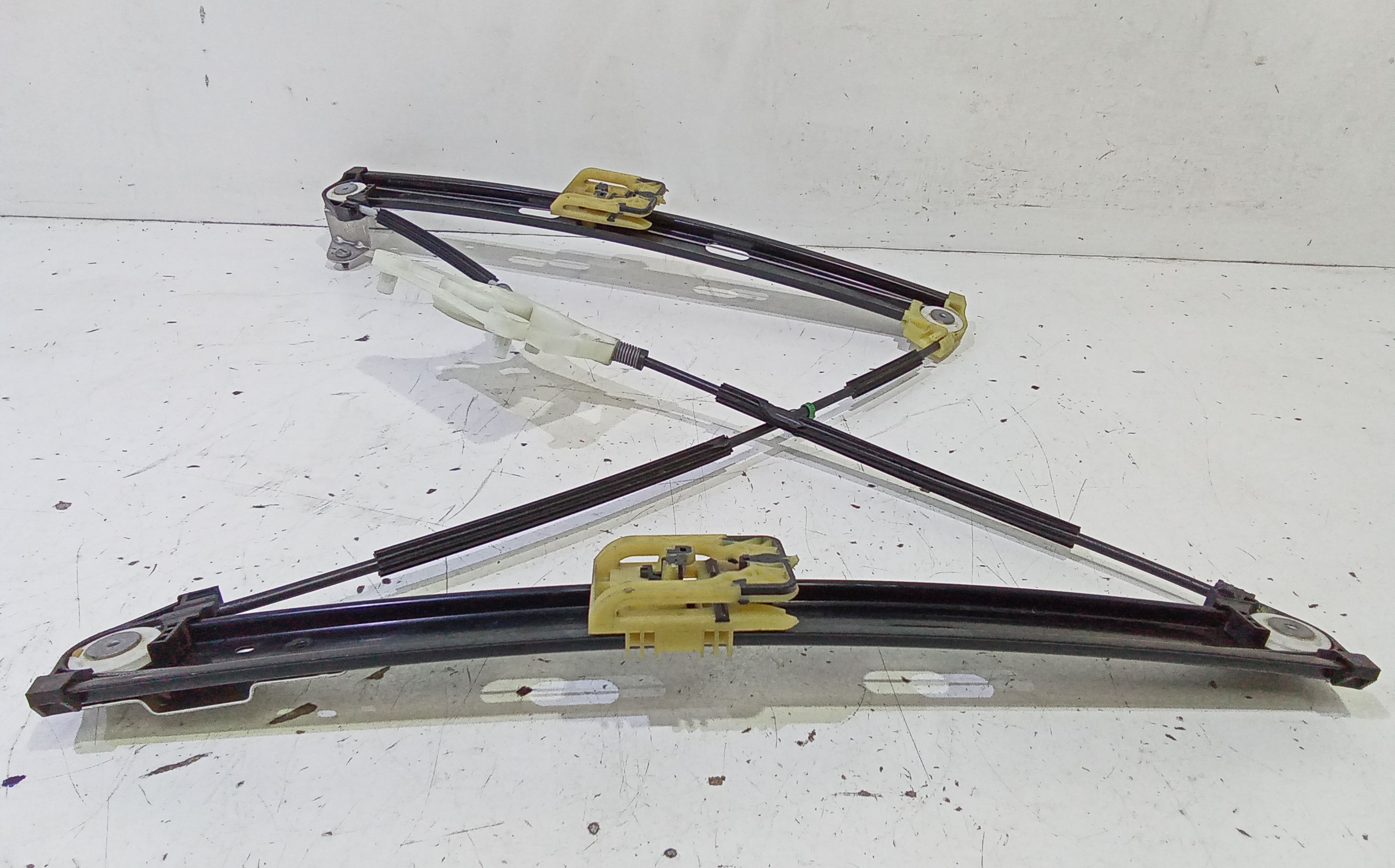 Alzacristallo Porta Ant. Sinistro Usato