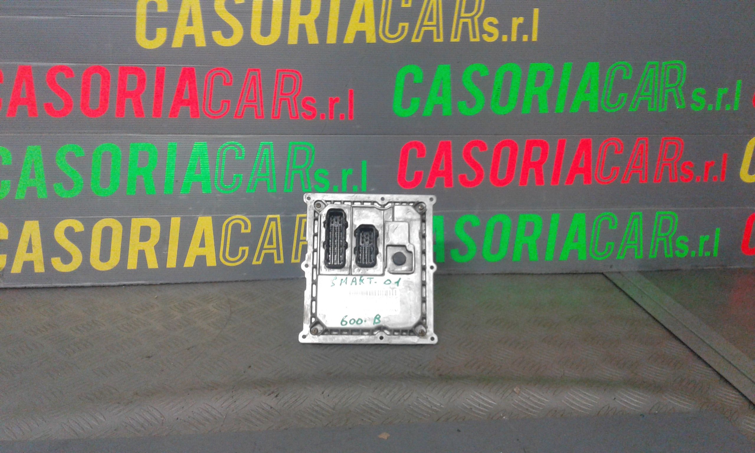 Centralina Iniezione Q0003107V007000000 Usato