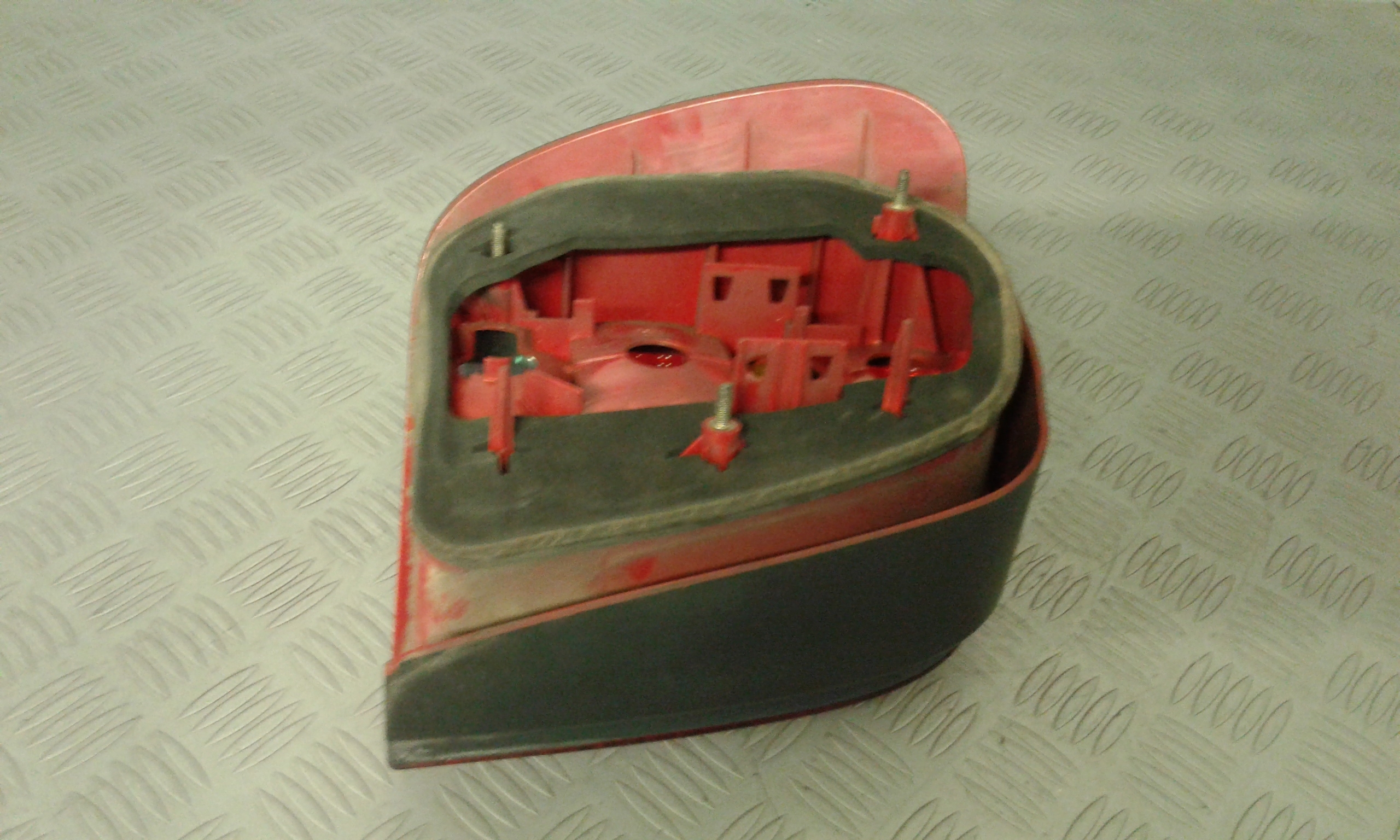 Fanale Post. Destro 6N0945096 Usato