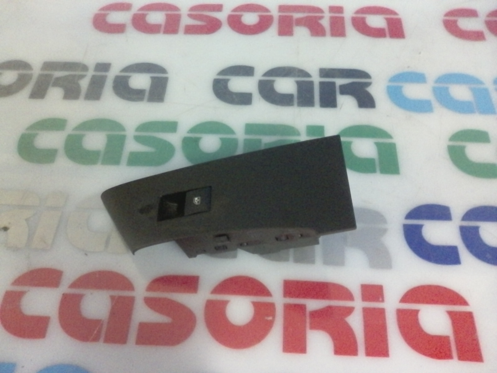 Interruttore Alzacristalli Porta Ant. Destro Usato