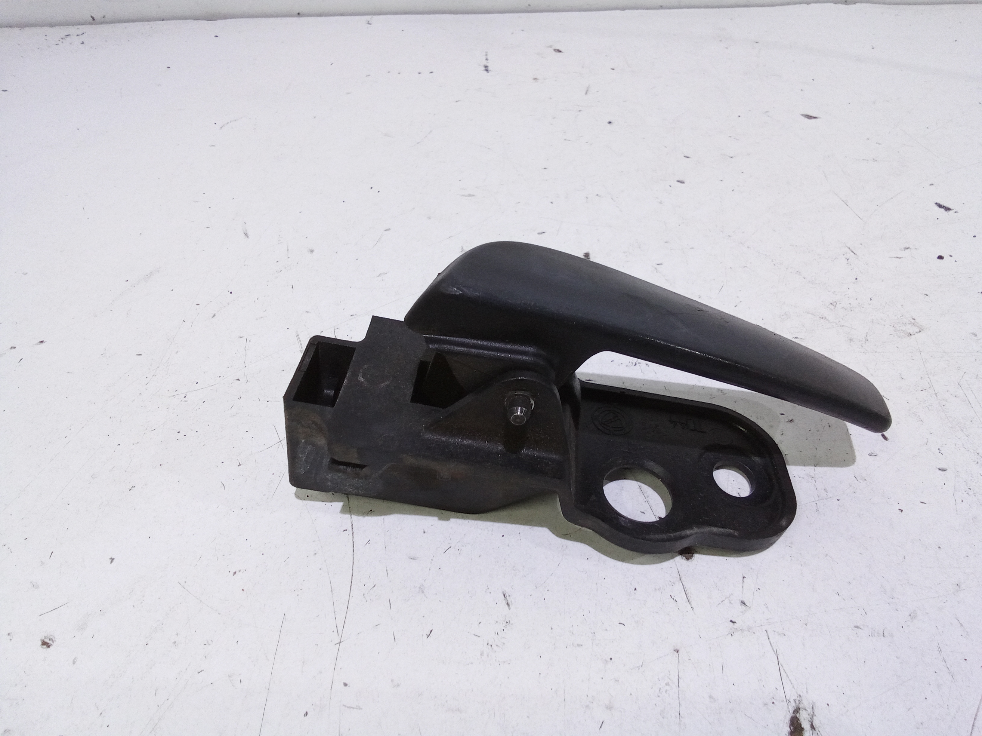 Maniglia Int. Apertura Porta Ant. Sinistro 1614195680 Usato