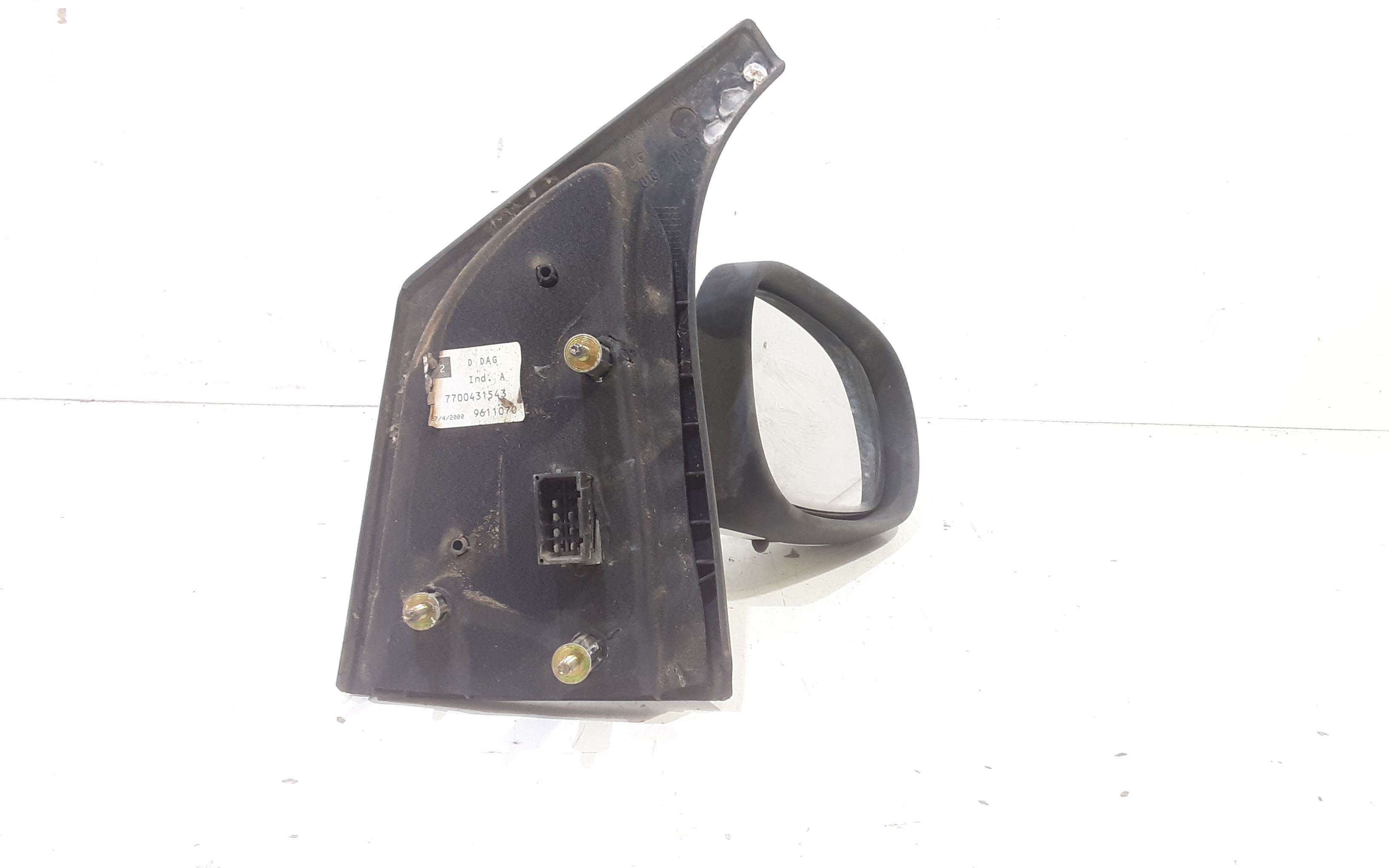 Retrovisore Est. Destro Usato