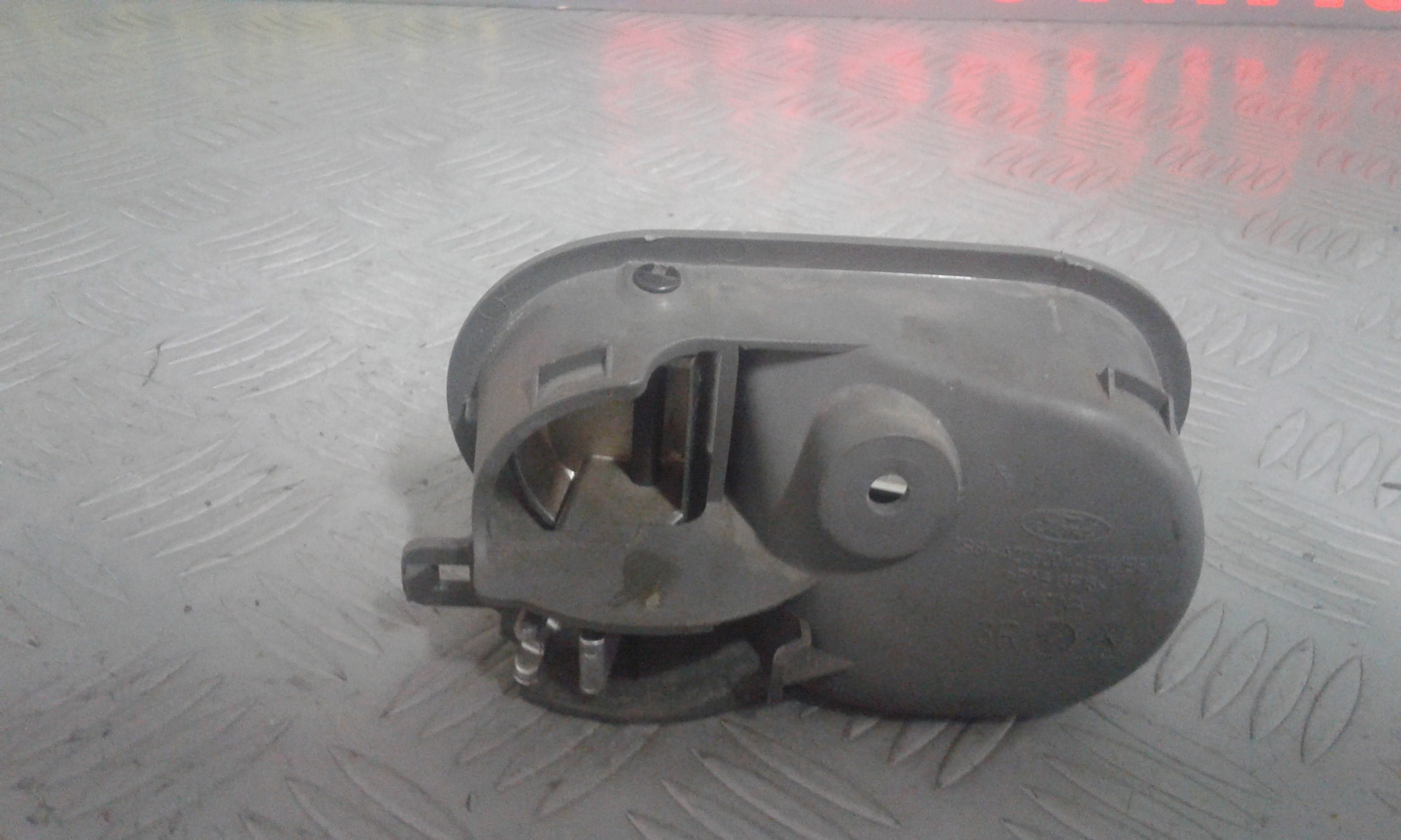 Maniglia Int. Apertura Porta Ant. Destro Usato