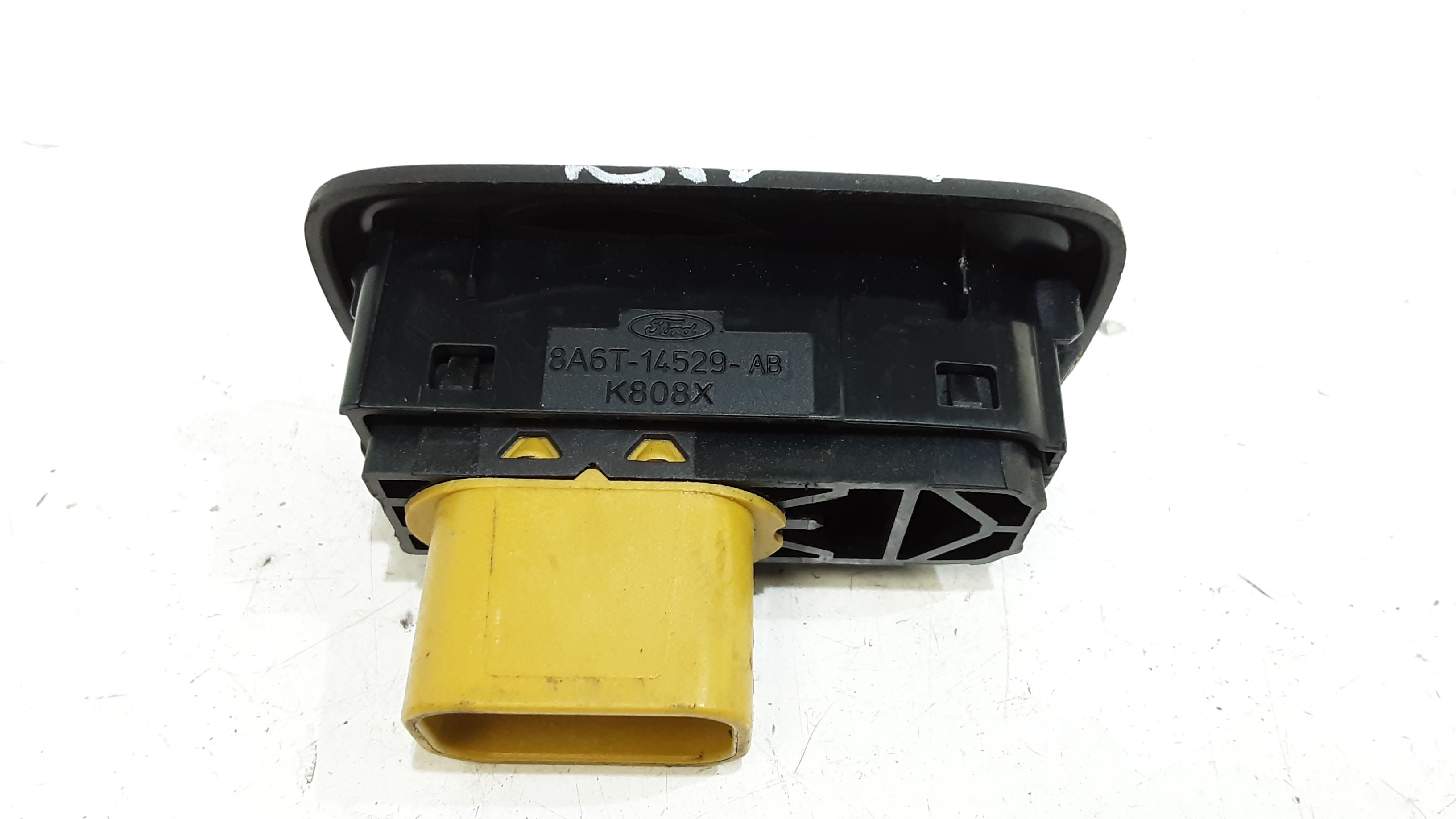 Interruttore Alzacristalli Porta Ant. Destro Usato