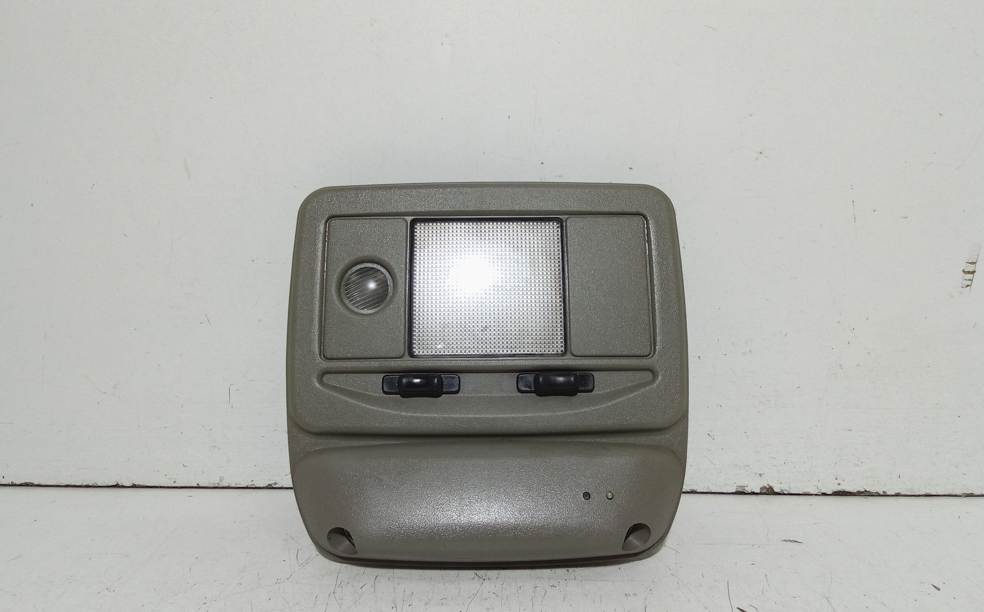 Luce Cortesia Ant. Tetto Usato