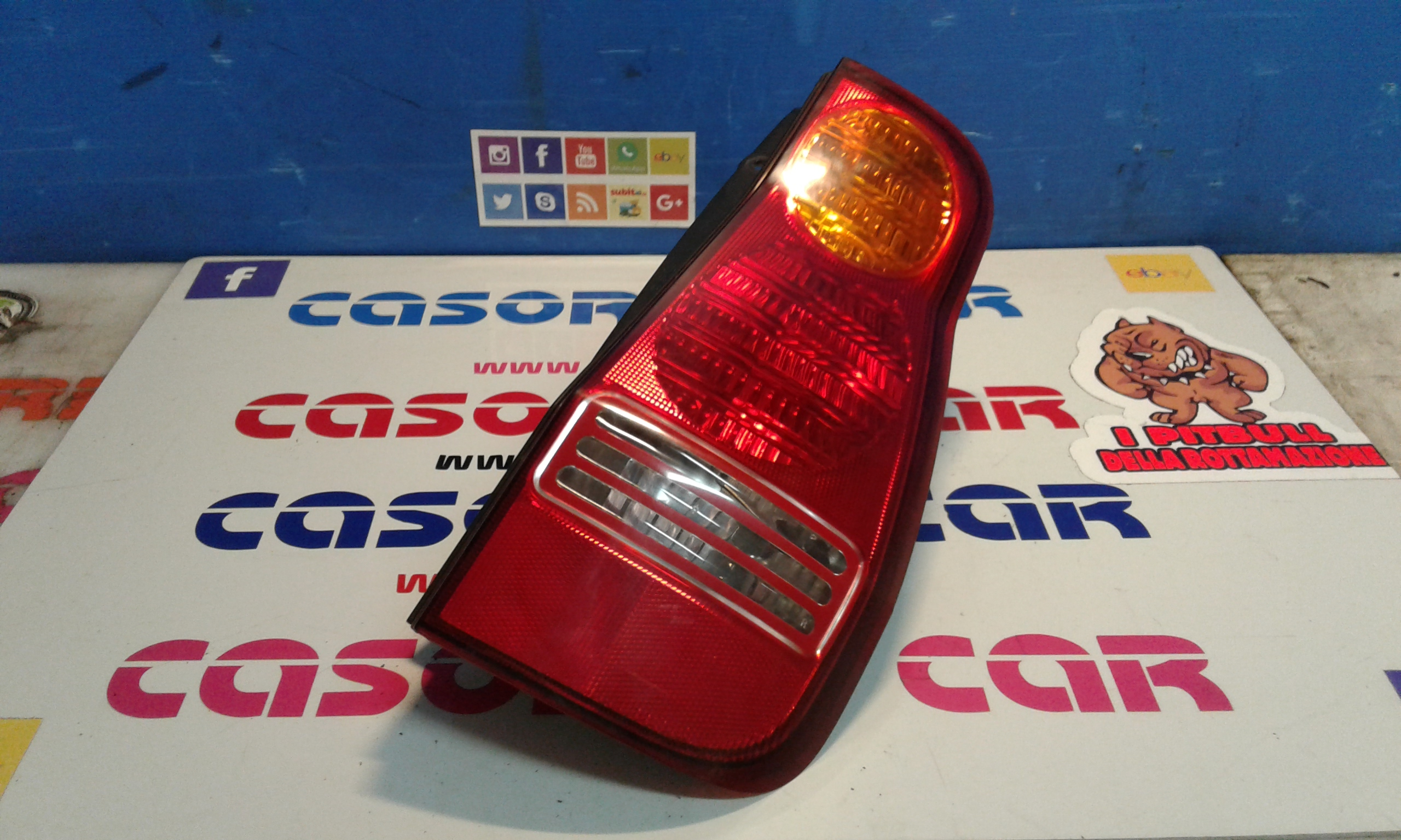 Fanale Post. Destro 9240217010 Usato