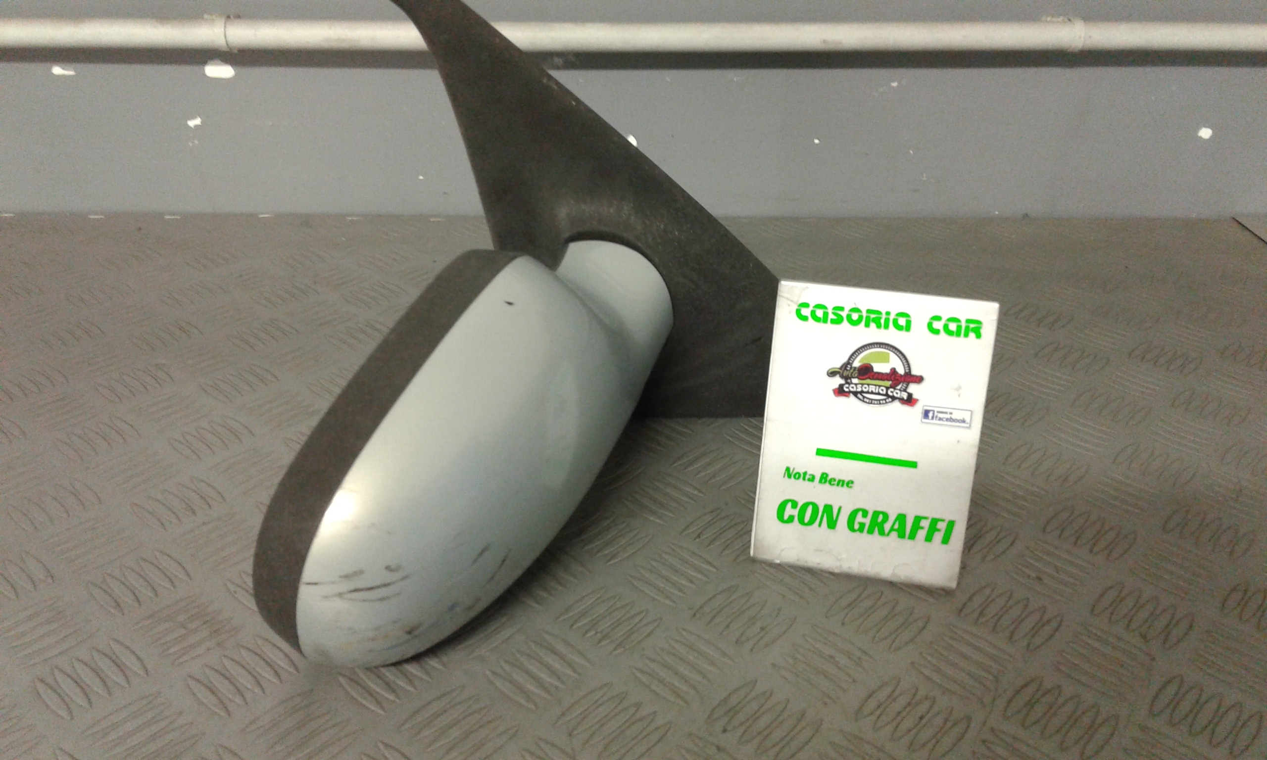 Retrovisore Est. Destro Usato