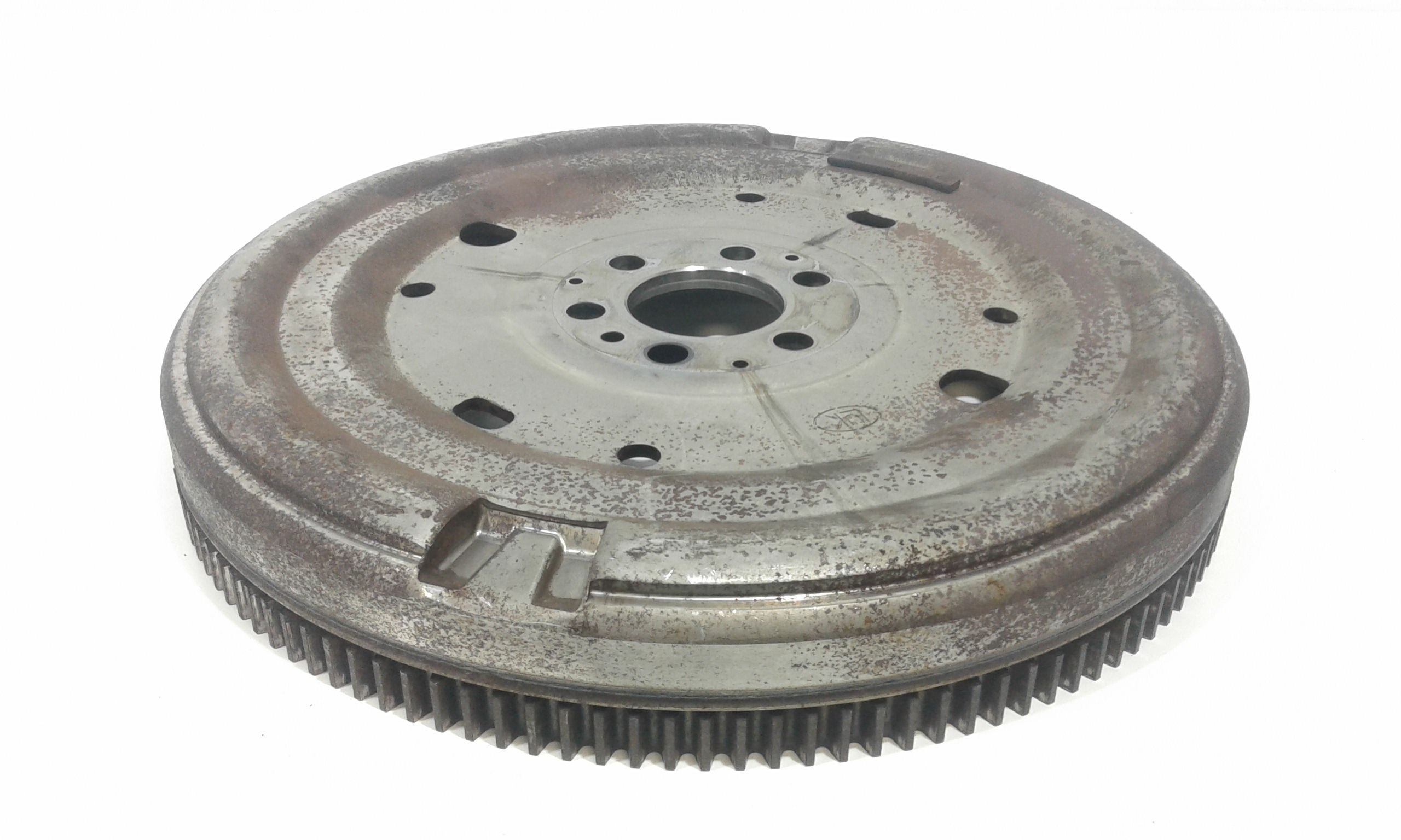 Volano Motore Con Corona Dentata 03D105269D Usato