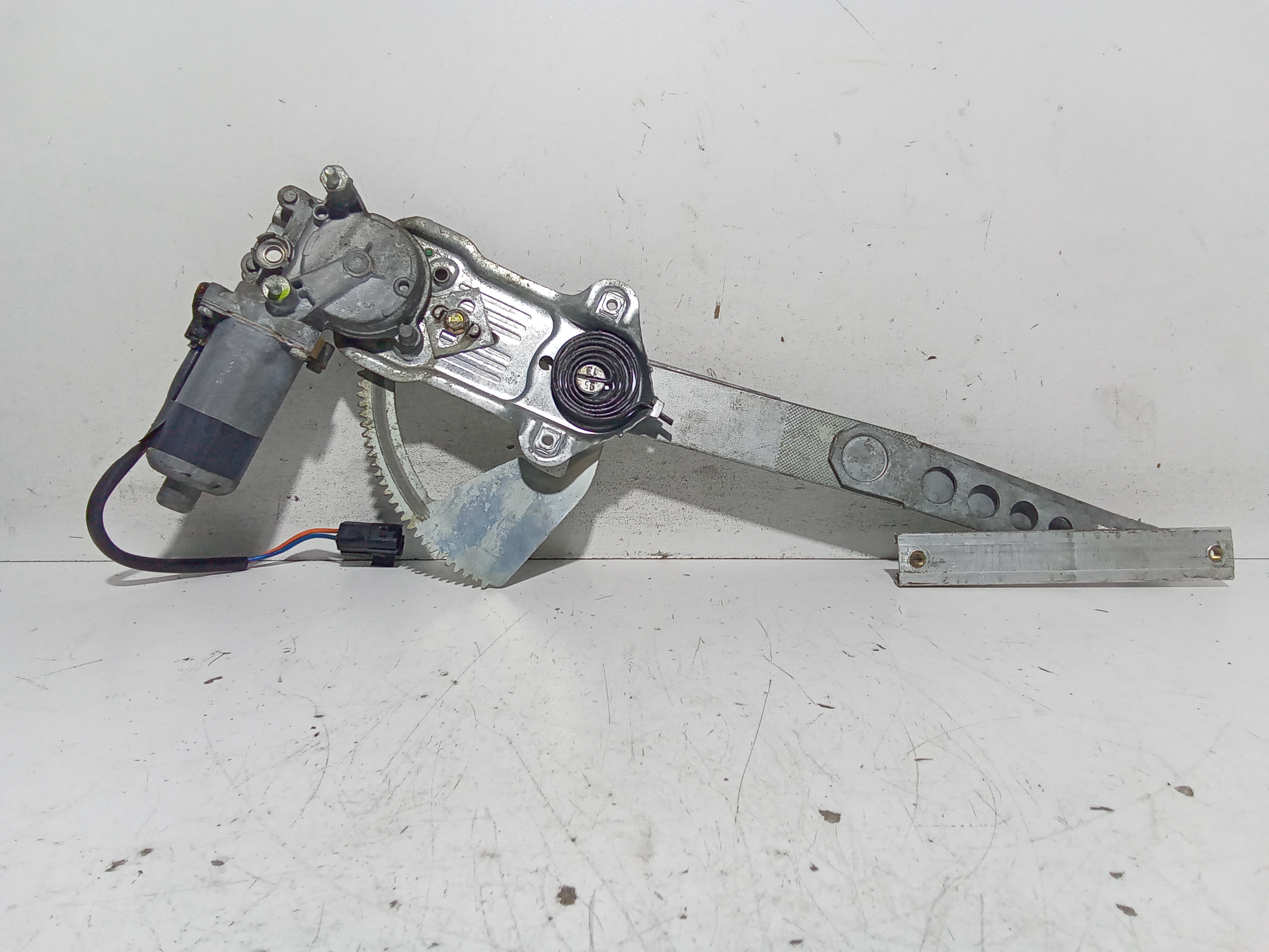 Alzacristallo Porta Post. Destro Usato