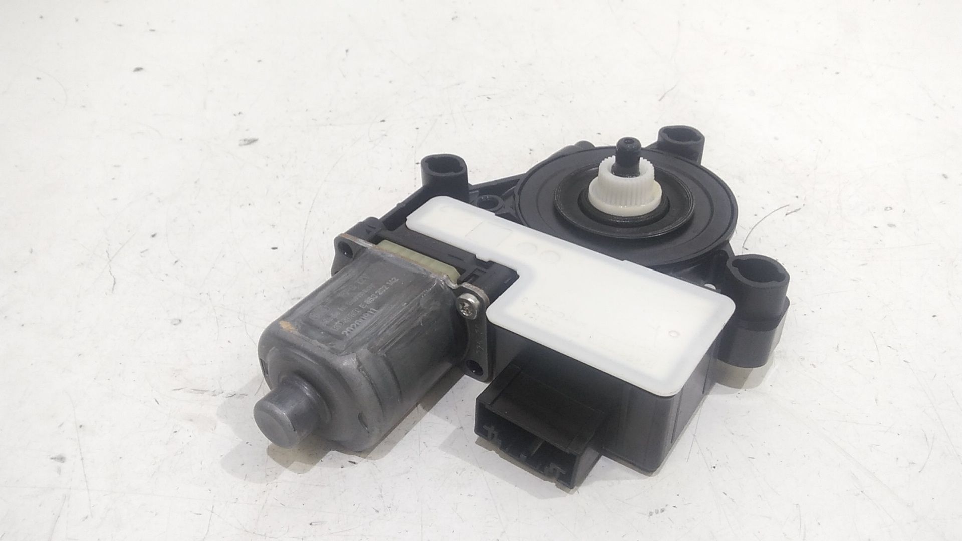 Motorino Alzacristallo Porta Post. Sinistro 5Q0959408C Usato