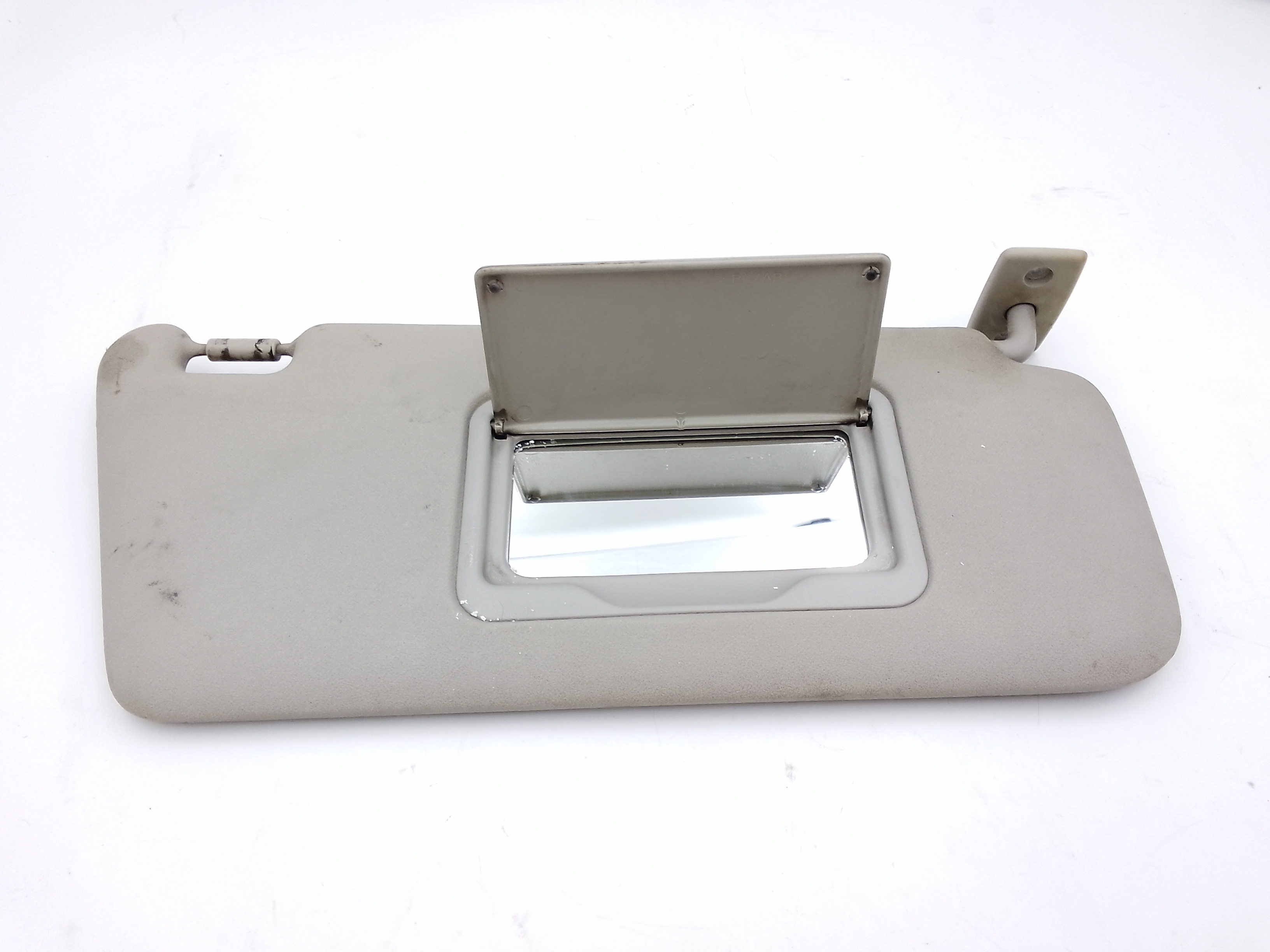 Aletta Parasole Parabrezza Destro A1688100410 Usato