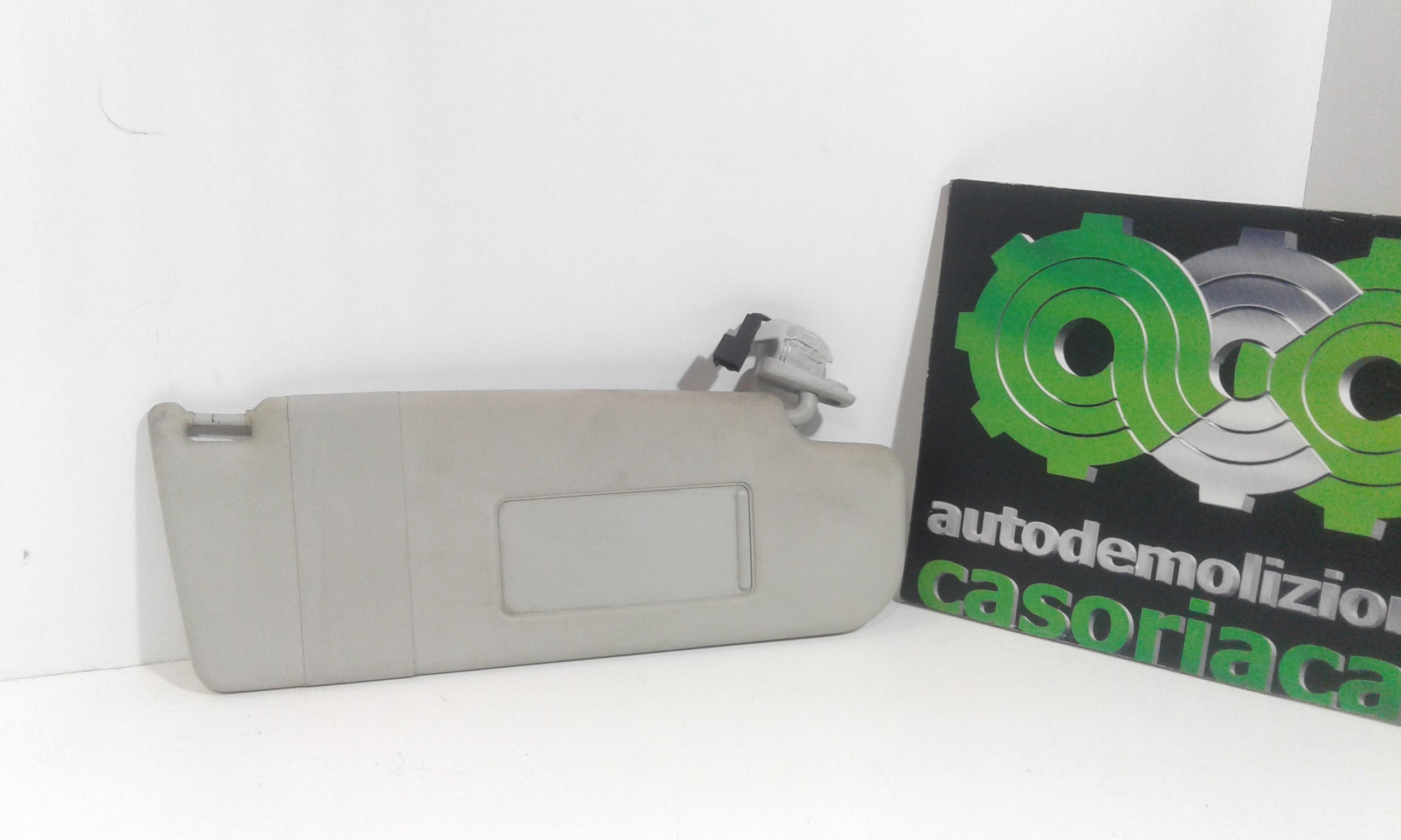 Aletta Parasole Parabrezza Destro 6Q0857552F2F4 Usato