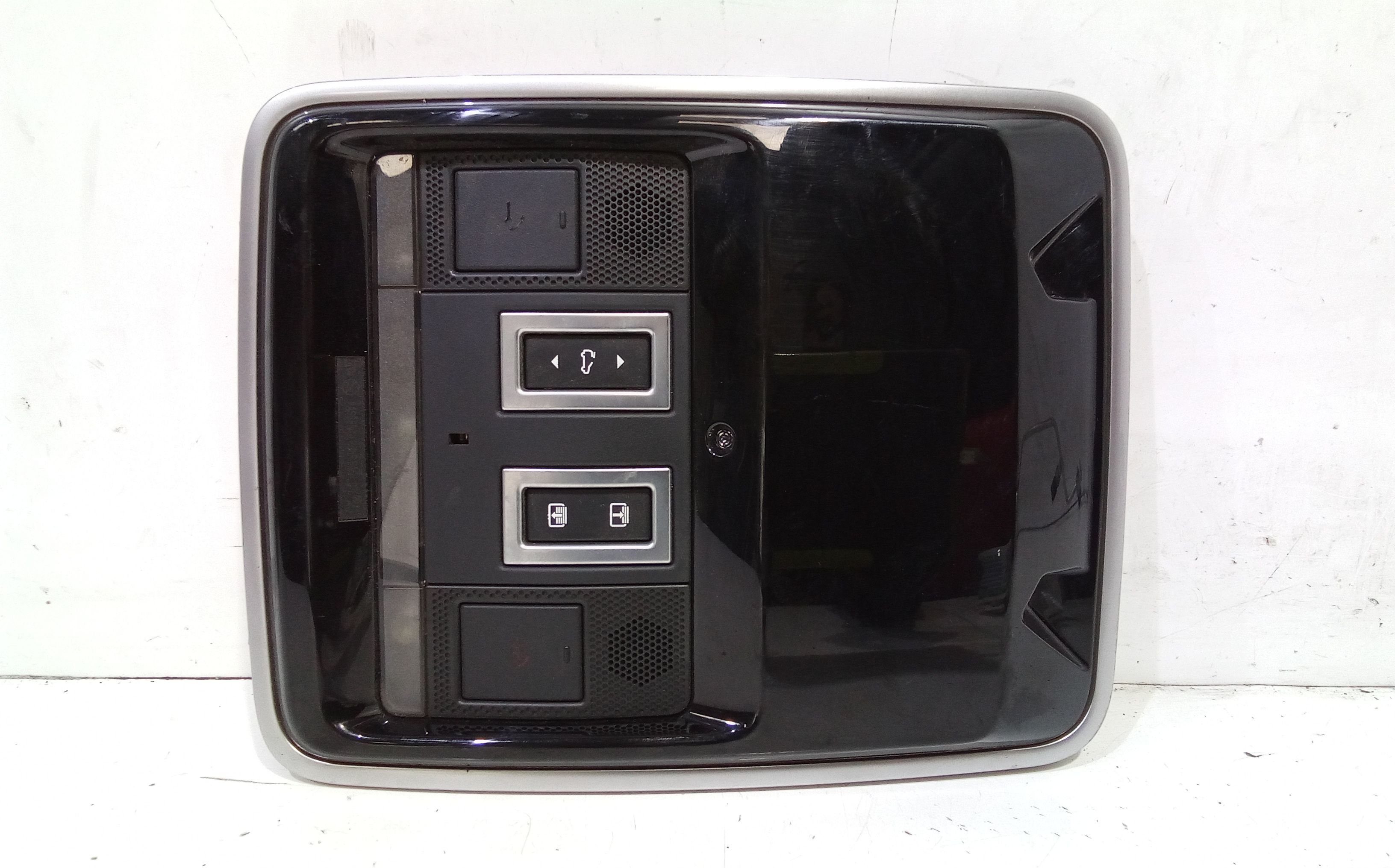 Luce Cortesia Ant. Tetto Usato