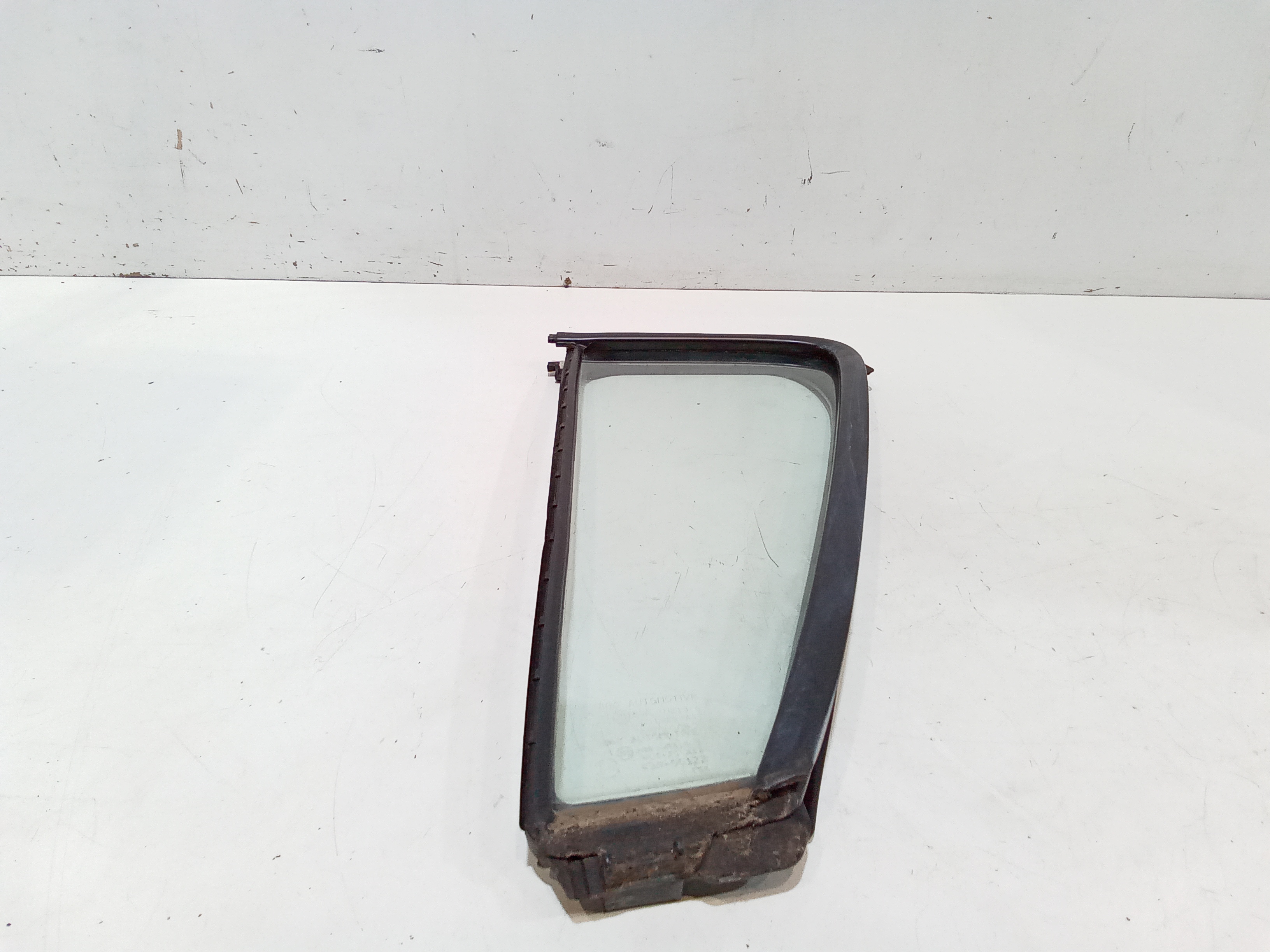 Deflettore Porta Post. Usato