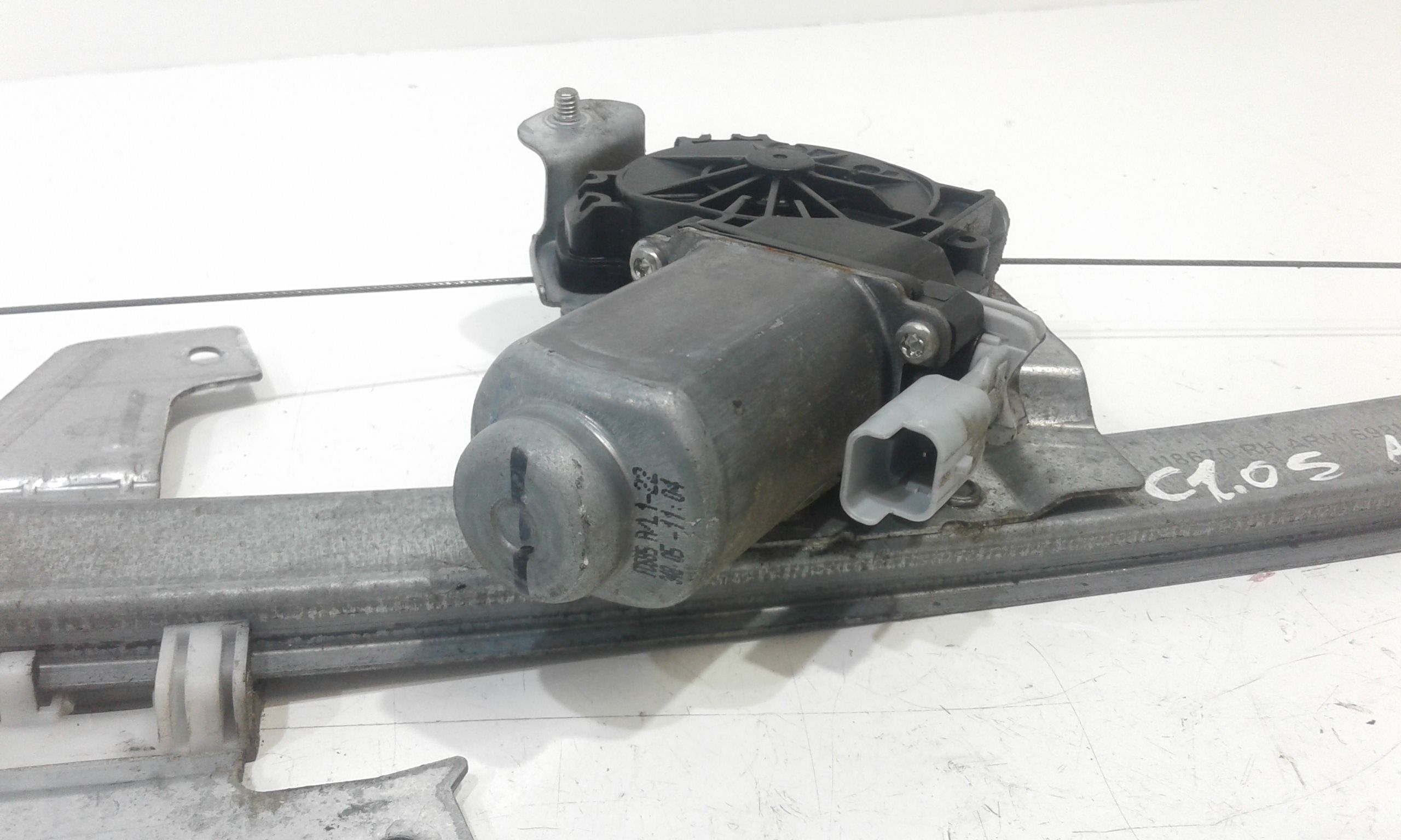 Alzacristallo Porta Ant. Destro 9222V6 Usato