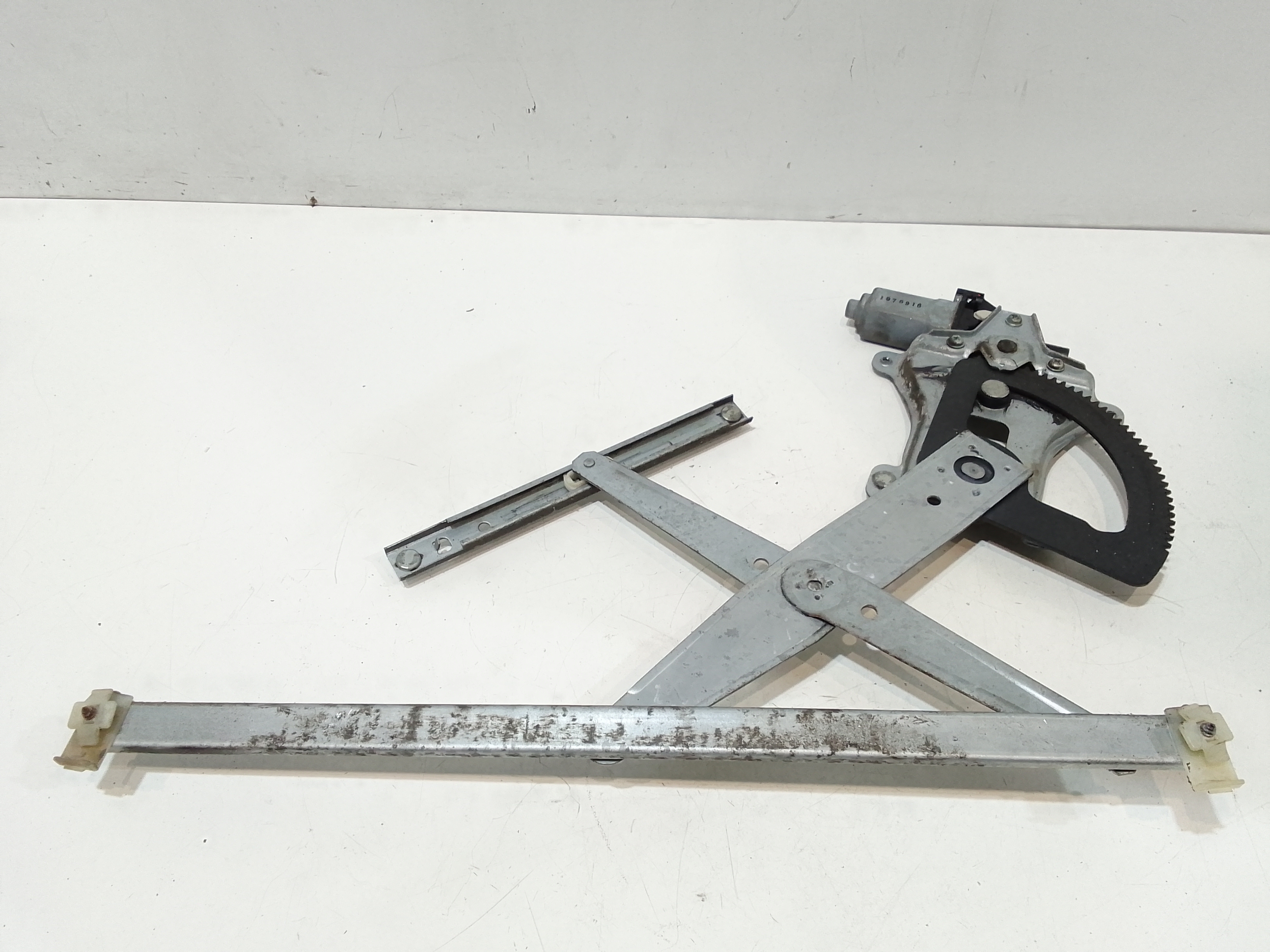 Alzacristallo Porta Ant. Destro 96585710 Usato