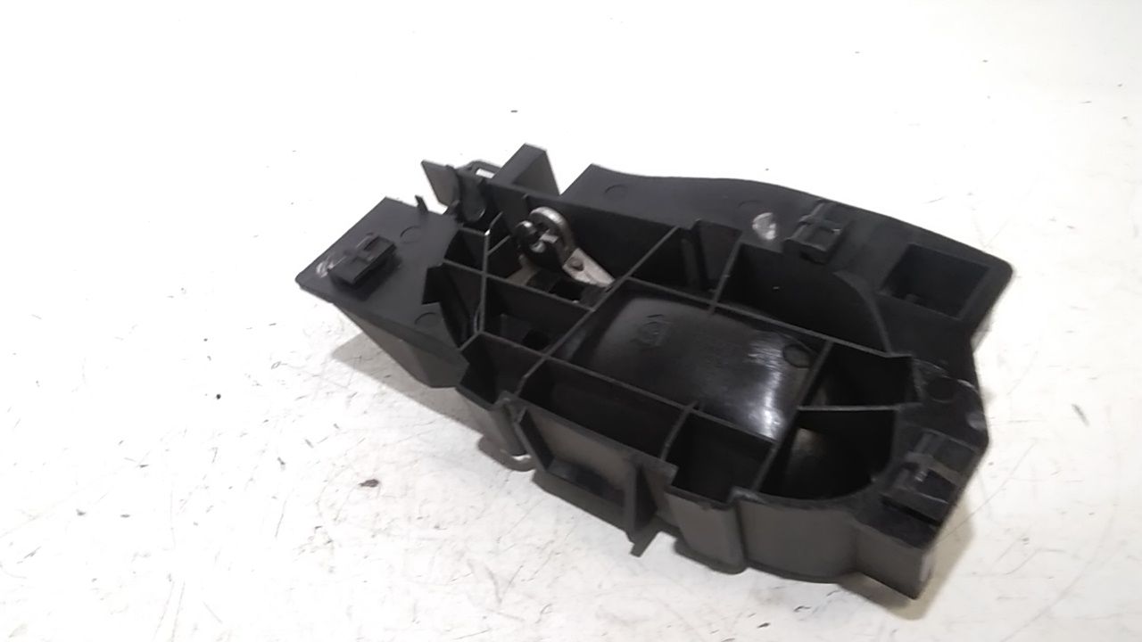 Maniglia Int. Apertura Porta Ant. Sinistro 9143L8 Usato