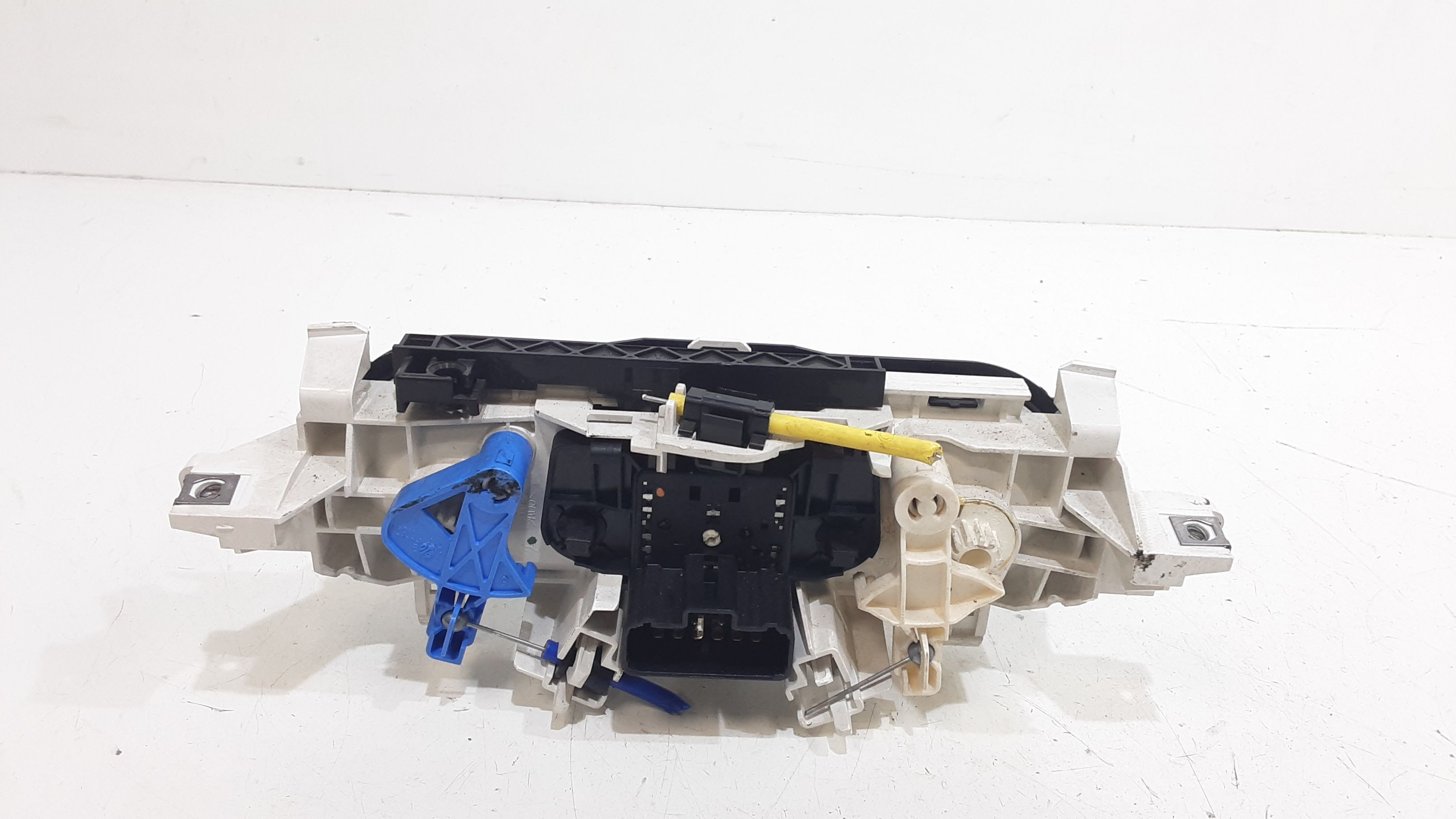 Blocco Comando Climatizzazione 7701067953 Usato