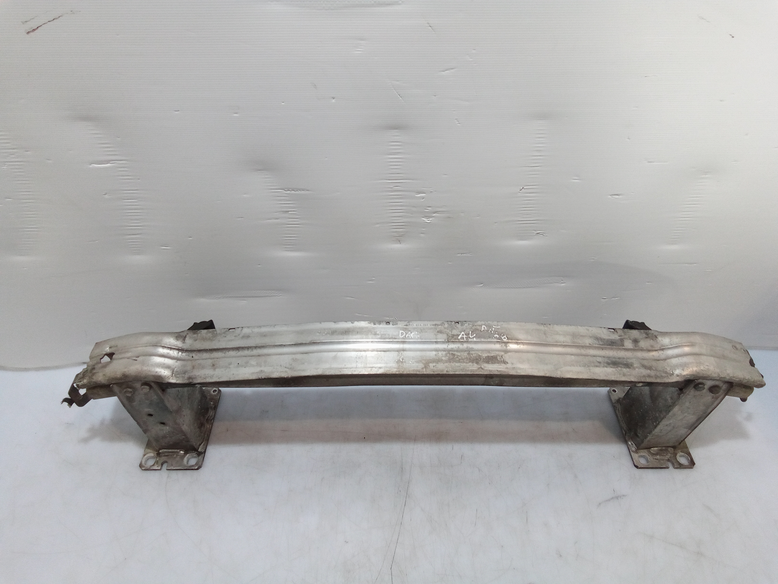 Rinforzo Paraurti Ant. Usato