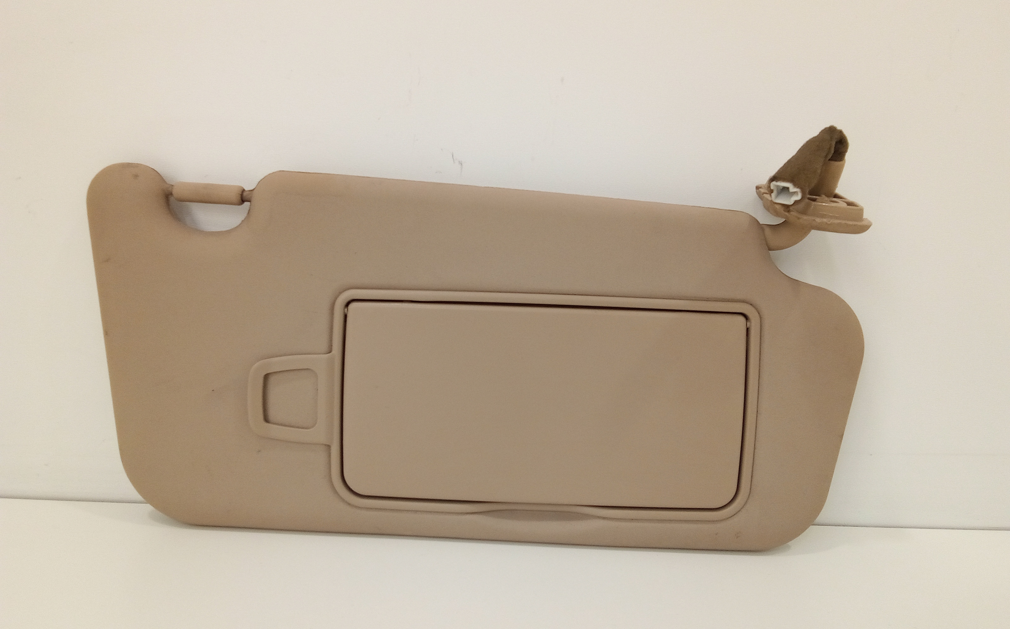 Aletta Parasole Parabrezza Destro 852021D070QW Usato