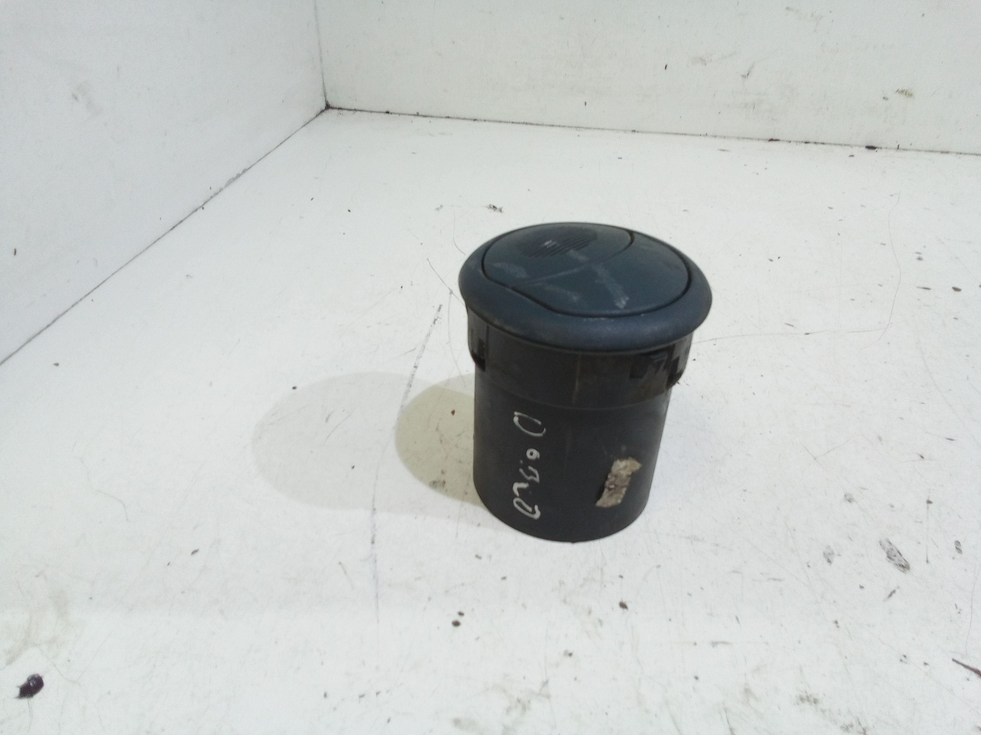 Condotto Aria Bocchette Lat. Cruscotto Sinistro Usato