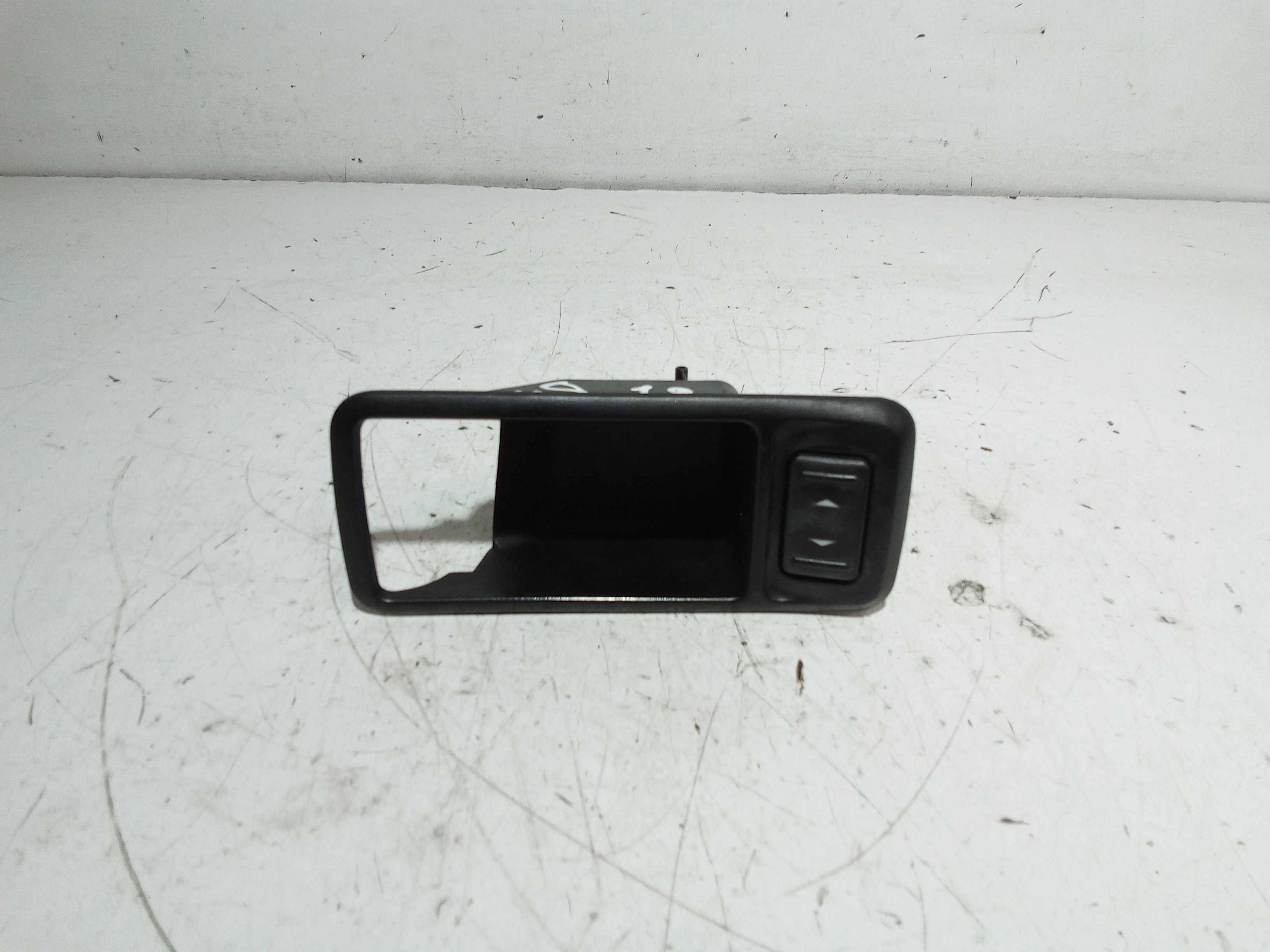 Interruttore Alzacristalli Porta Ant. Destro Usato