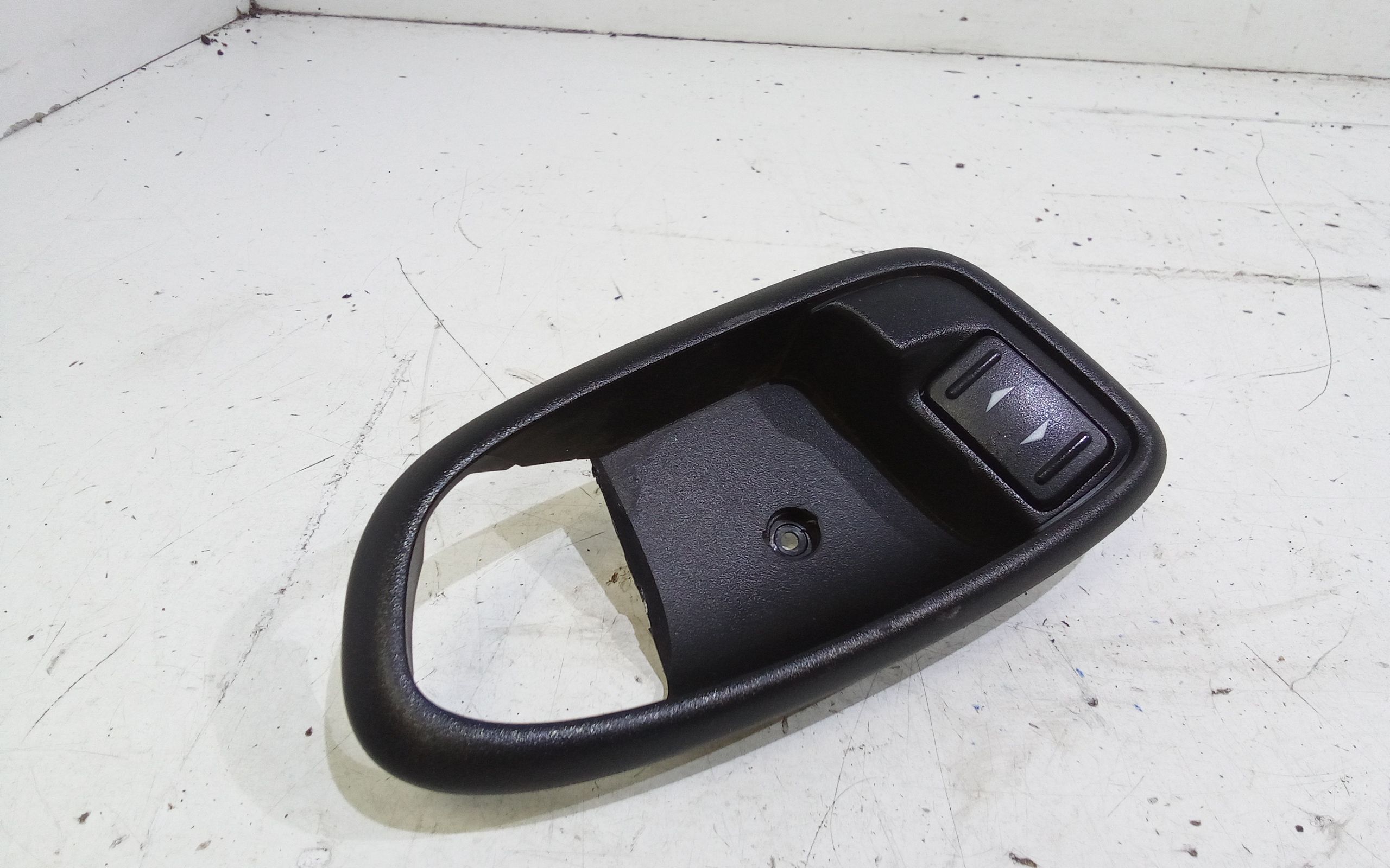 Interruttore Alzacristalli Porta Ant. Destro Usato